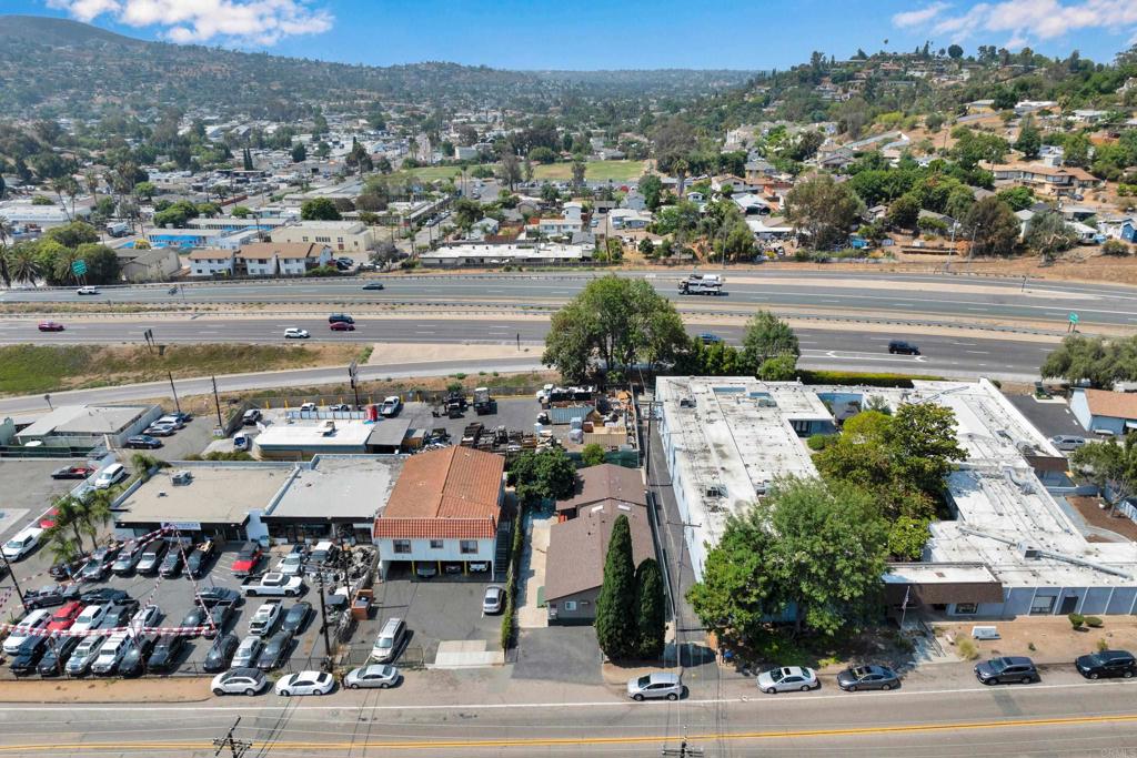 Spring Valley, California, 91977, United States, 6 Bedrooms Bedrooms, ,4 BathroomsBathrooms,Residential,For Sale,1996017