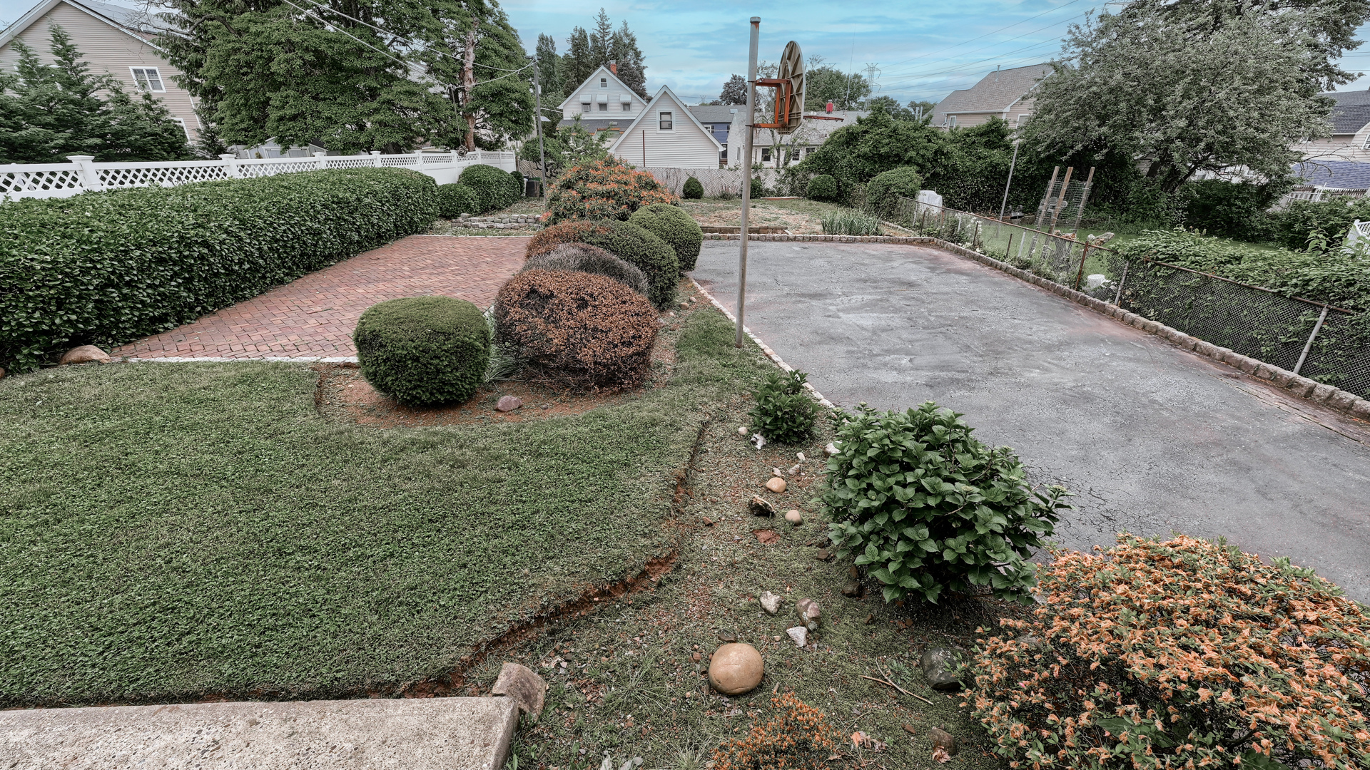 Nutley, New Jersey, 07110, United States, 4 Bedrooms Bedrooms, ,3 BathroomsBathrooms,Residential,For Sale,1974859