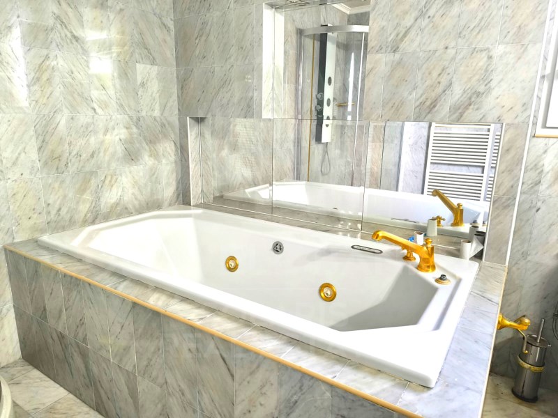 Benidorm, Comunidad Valenciana, ES, 8 Bedrooms Bedrooms, ,5 BathroomsBathrooms,Residential,For Sale,1793427