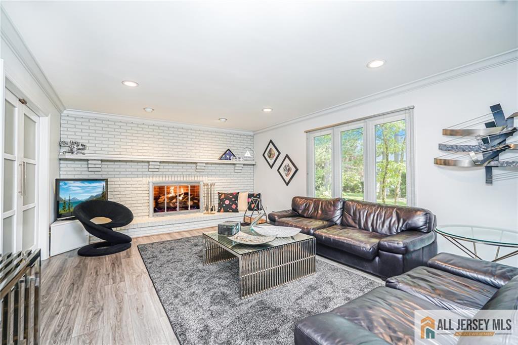 East Brunswick, New Jersey, 08816, United States, 4 Bedrooms Bedrooms, ,4 BathroomsBathrooms,Residential,For Sale,1847470
