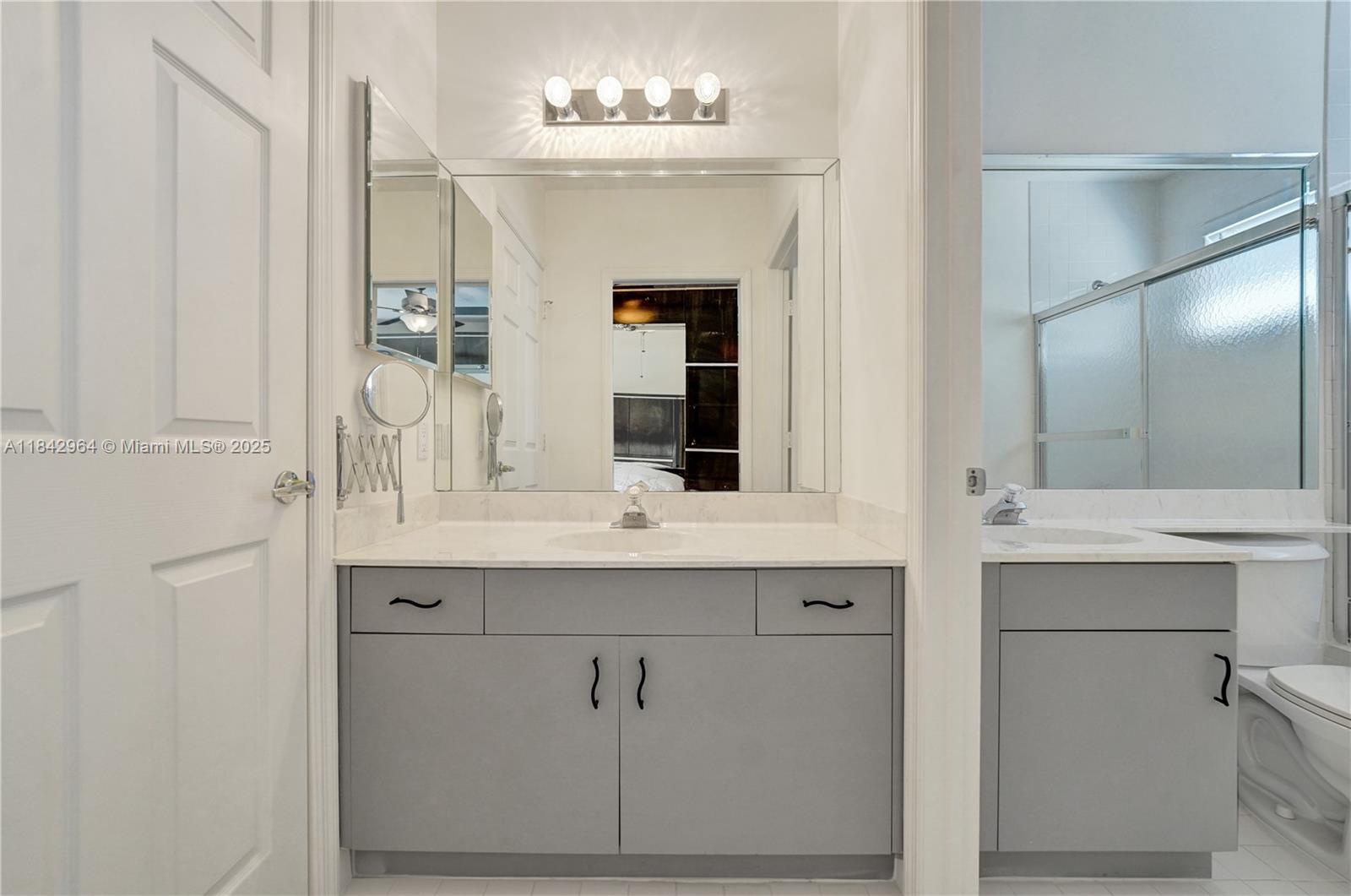 Weston, Florida, 33326, United States, 5 Bedrooms Bedrooms, ,4 BathroomsBathrooms,Residential,For Sale,1987523