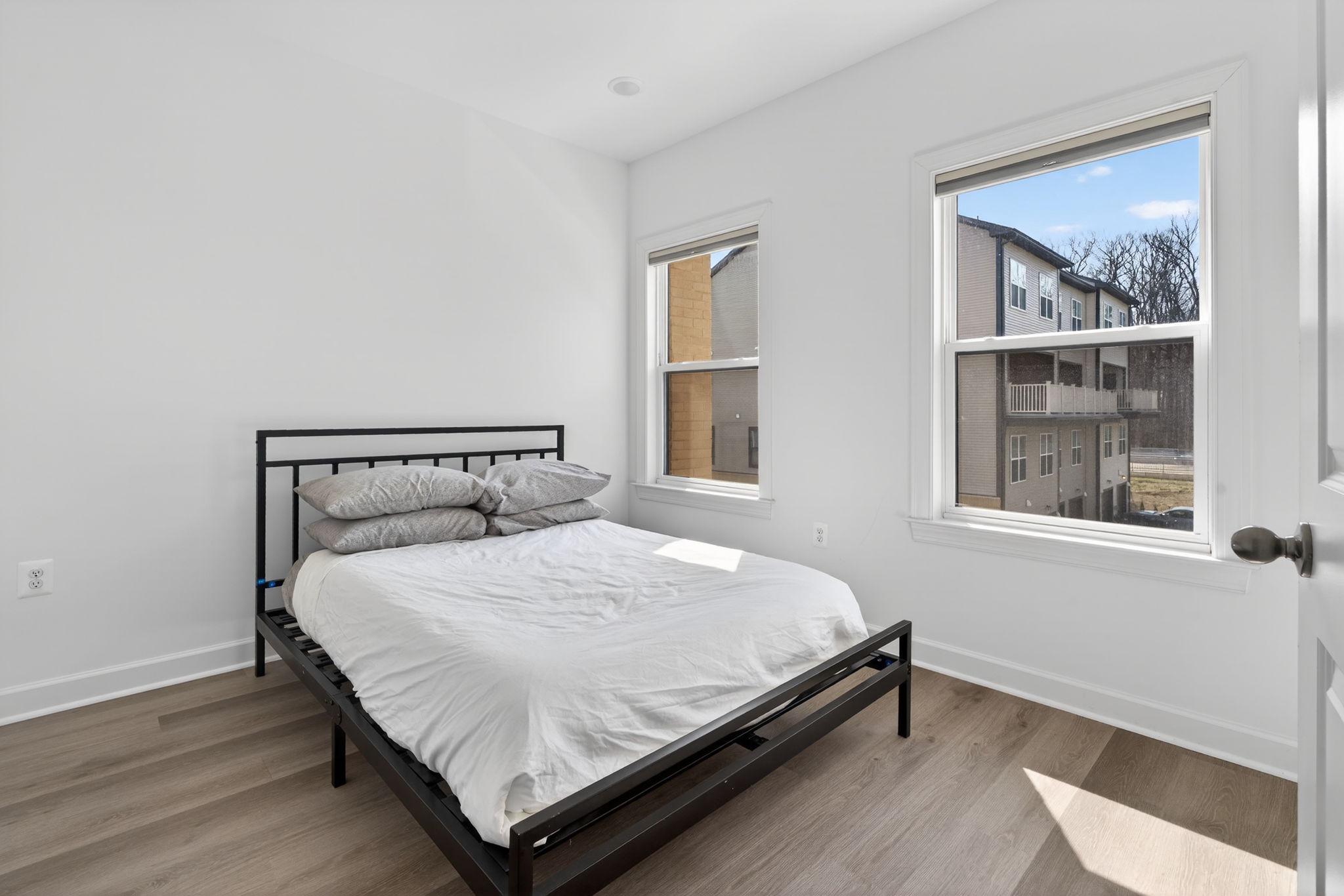  4991 Longmire Way, Chantilly, VA, 20151 - 物件實景