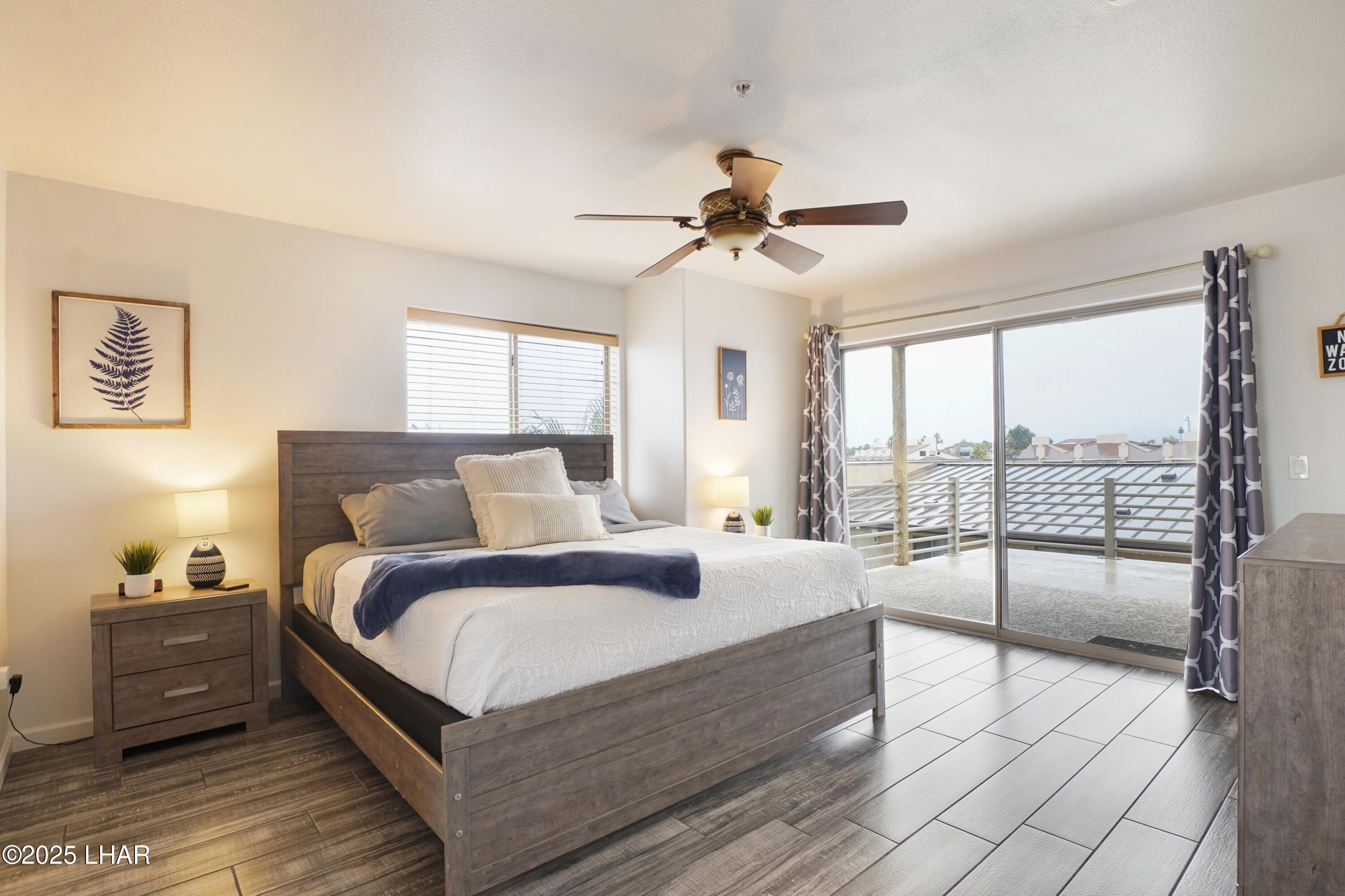 Lake Havasu City, Arizona, 86403, United States, 2 Bedrooms Bedrooms, ,1 BathroomBathrooms,Residential,For Sale,1999081