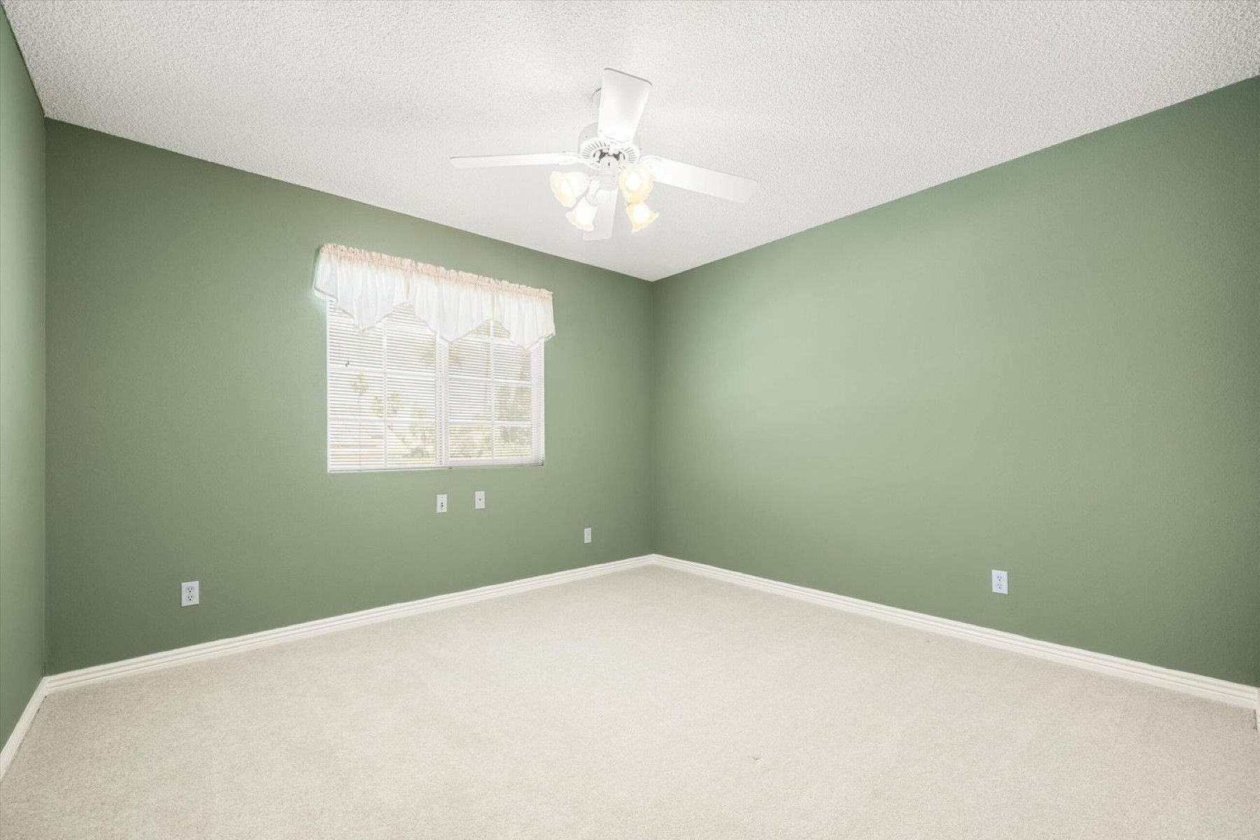  5901 E Tierra Buena Lane  Scottsdale, AZ - 物件實景