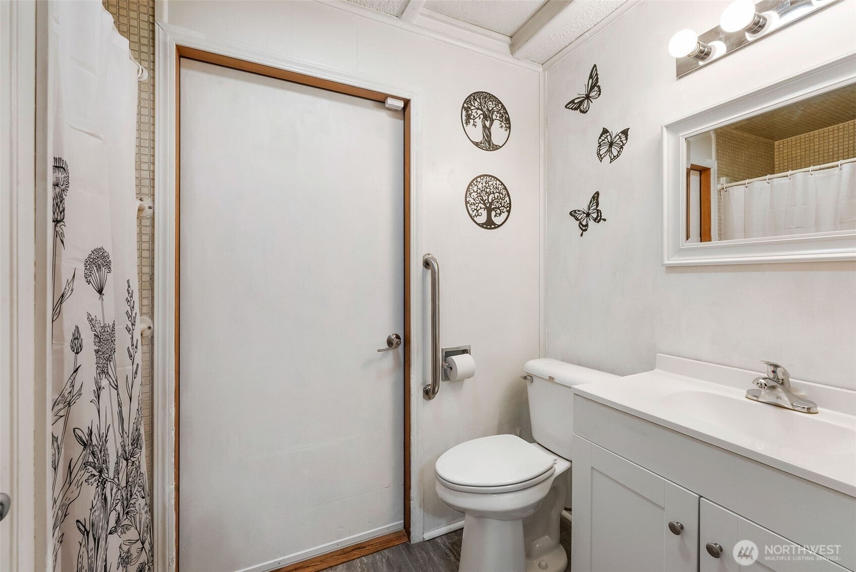 Port Orchard, Washington, 98367, United States, 3 Bedrooms Bedrooms, ,1 BathroomBathrooms,Residential,For Sale,1804600
