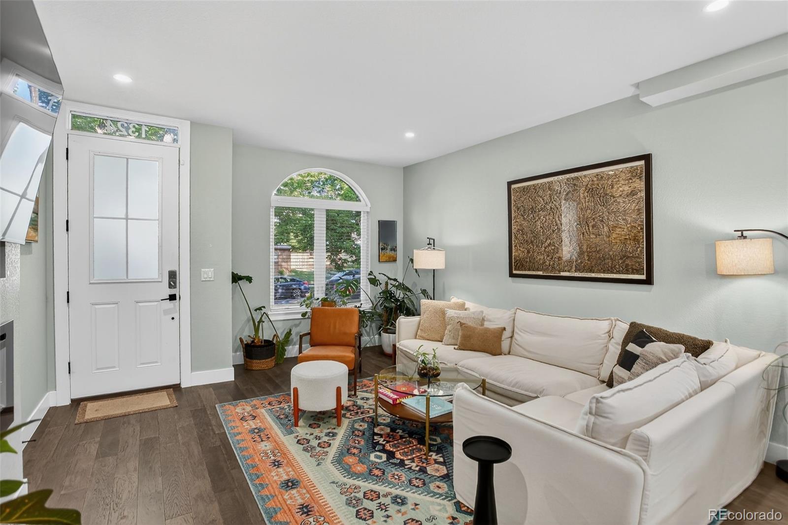 Denver, Colorado, 80204, United States, 3 Bedrooms Bedrooms, ,3 BathroomsBathrooms,Residential,For Sale,1939620