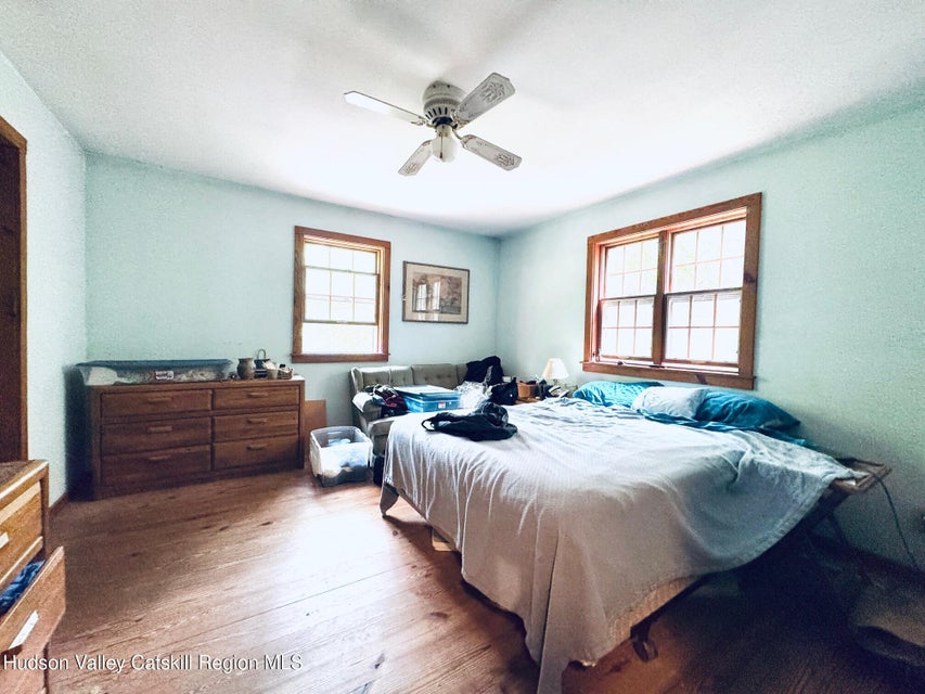 Saugerties, New York, 12477, United States, 5 Bedrooms Bedrooms, ,3 BathroomsBathrooms,Residential,For Sale,1984014