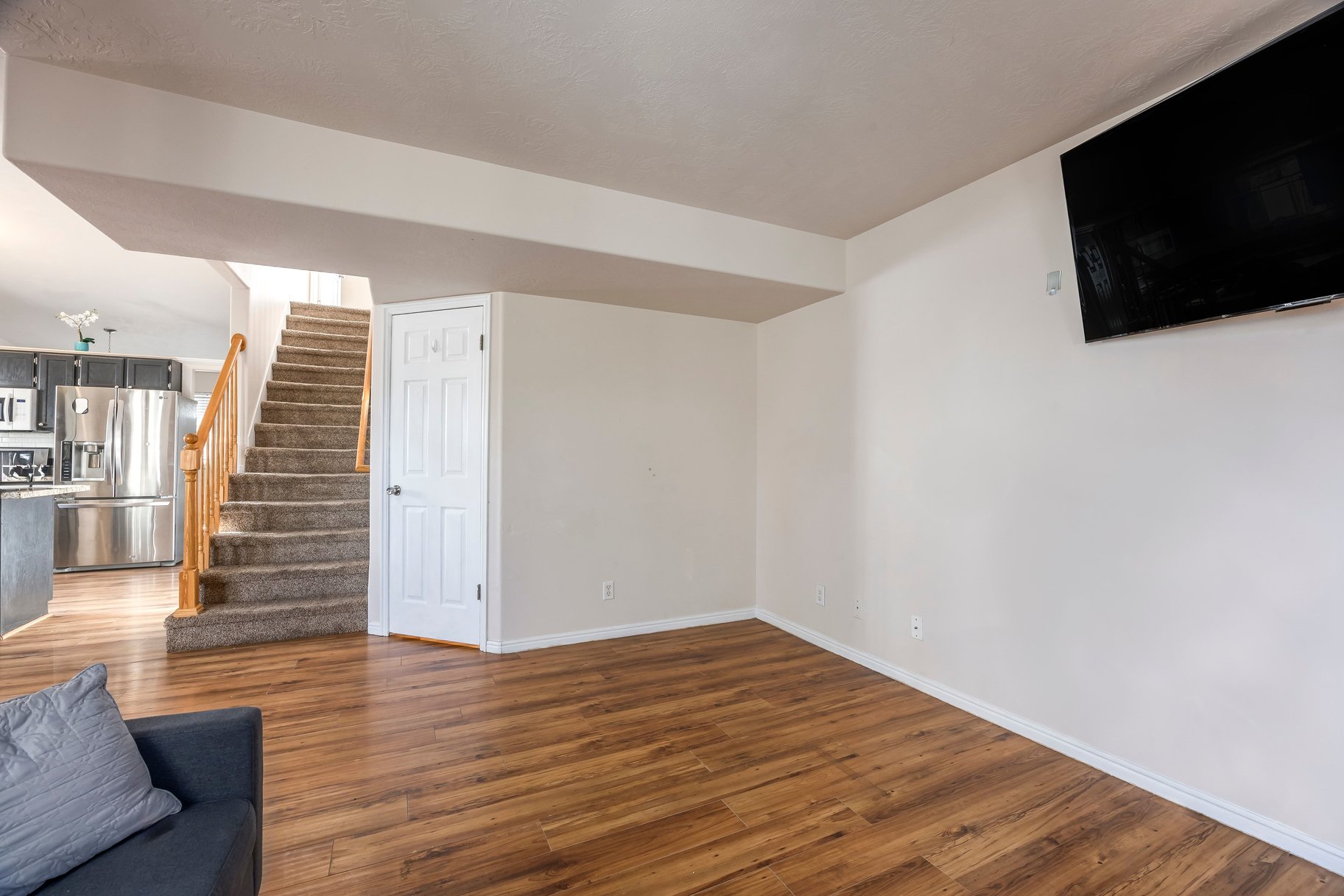  Main-Floor Primary Living with Resort-Style Amenities - 物件實景