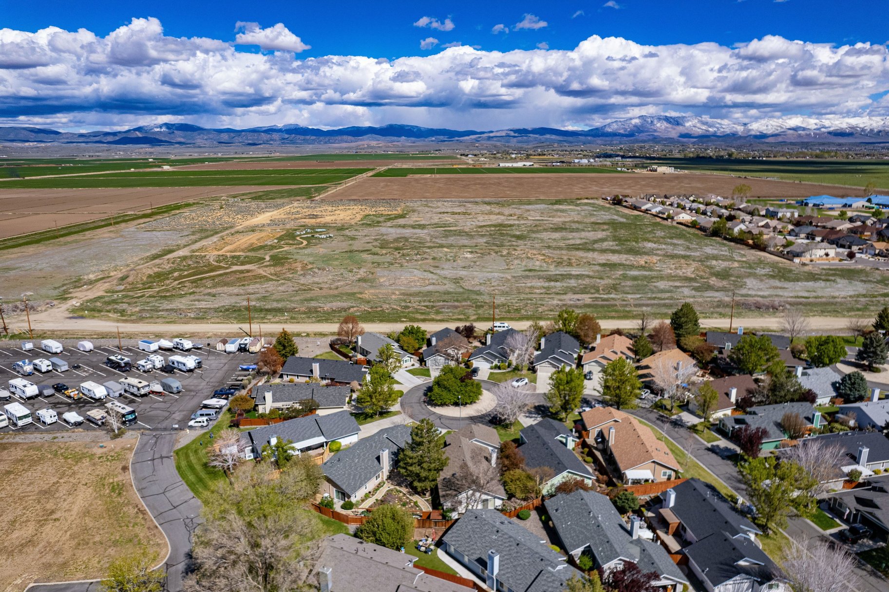  3 Bedrooms, 2 bath, 2 car garage, single level home in Minden NV - 物件實景