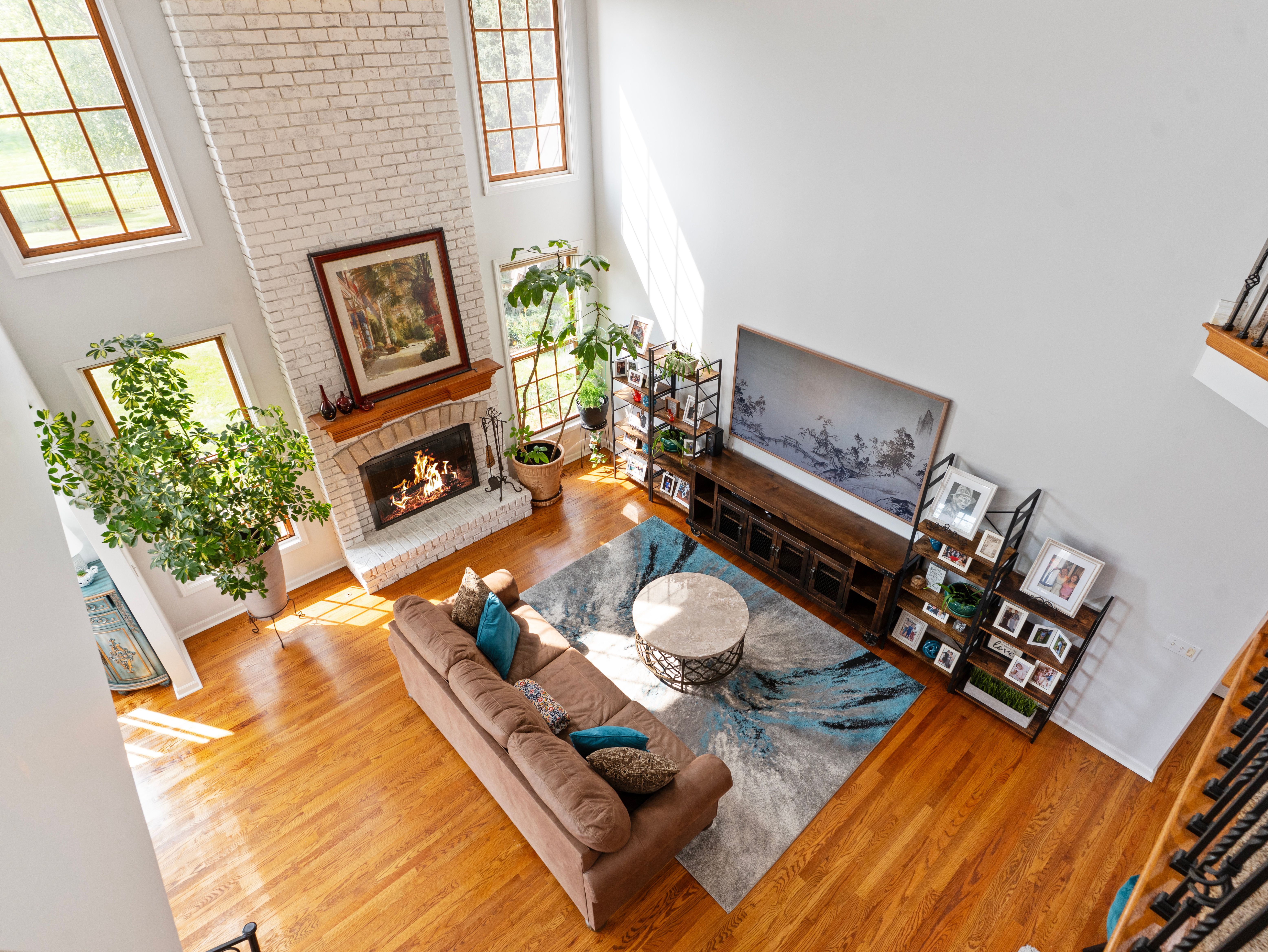  Welcome To An Exceptional Custom Home - 物件實景