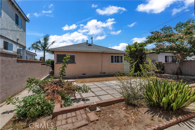 Wilmington, California, 90744, United States, 2 Bedrooms Bedrooms, ,1 BathroomBathrooms,Residential,For Sale,1981118