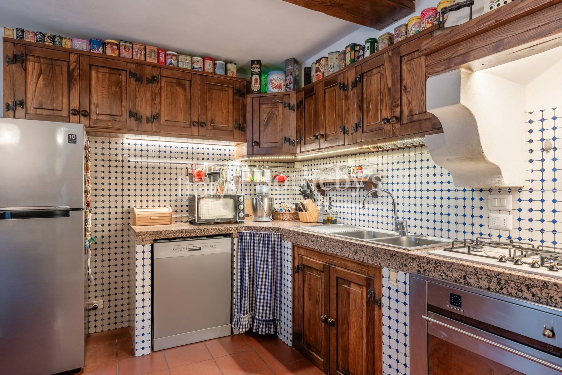  Refined apartment with terrace in the centre of Lucca - 物件實景