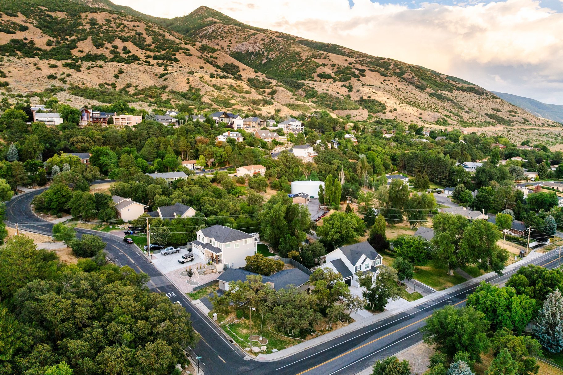 Fully Updated Fruit Heights Bench Home with Wasatch Front Views - 物件實景