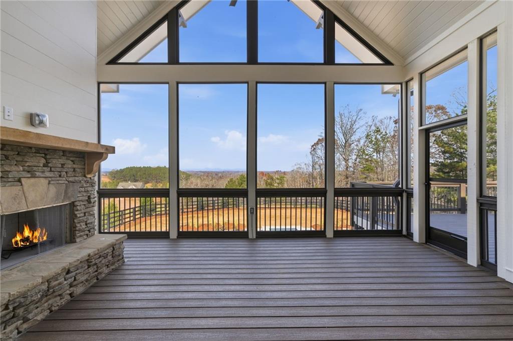 Gainesville, Georgia, 30506, United States, 5 Bedrooms Bedrooms, ,7 BathroomsBathrooms,Residential,For Sale,1996657