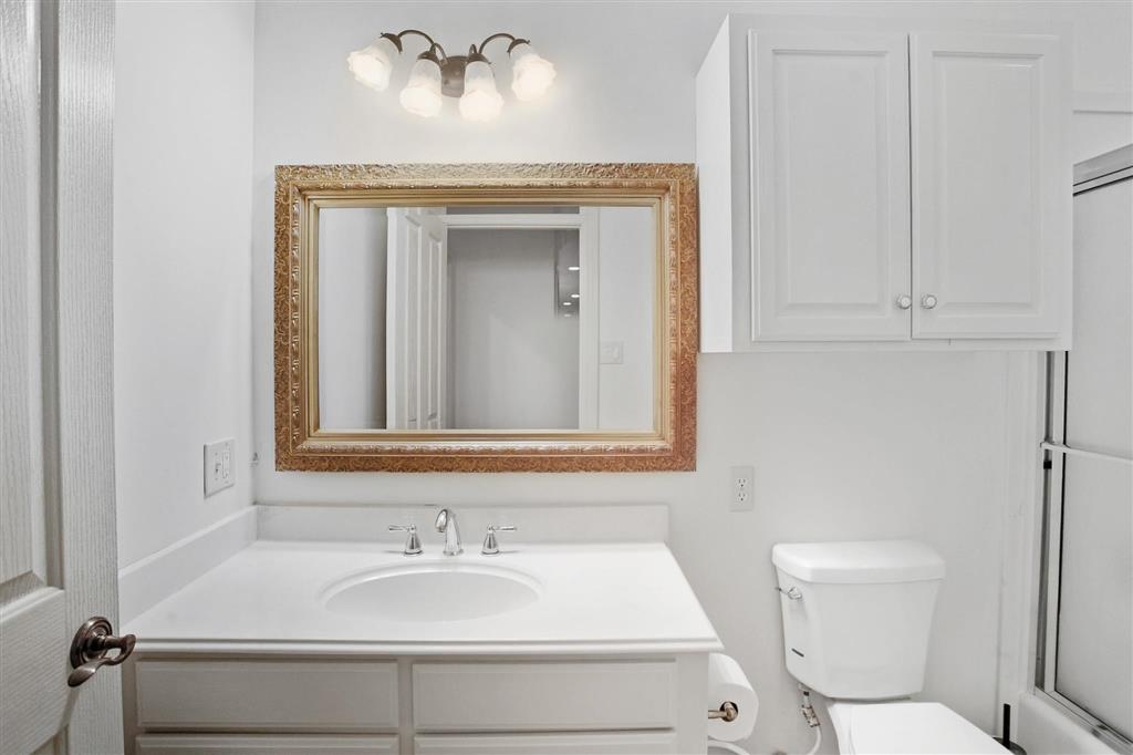 Lake Charles, Louisiana, 70605, United States, 4 Bedrooms Bedrooms, ,4 BathroomsBathrooms,Residential,For Sale,2022489