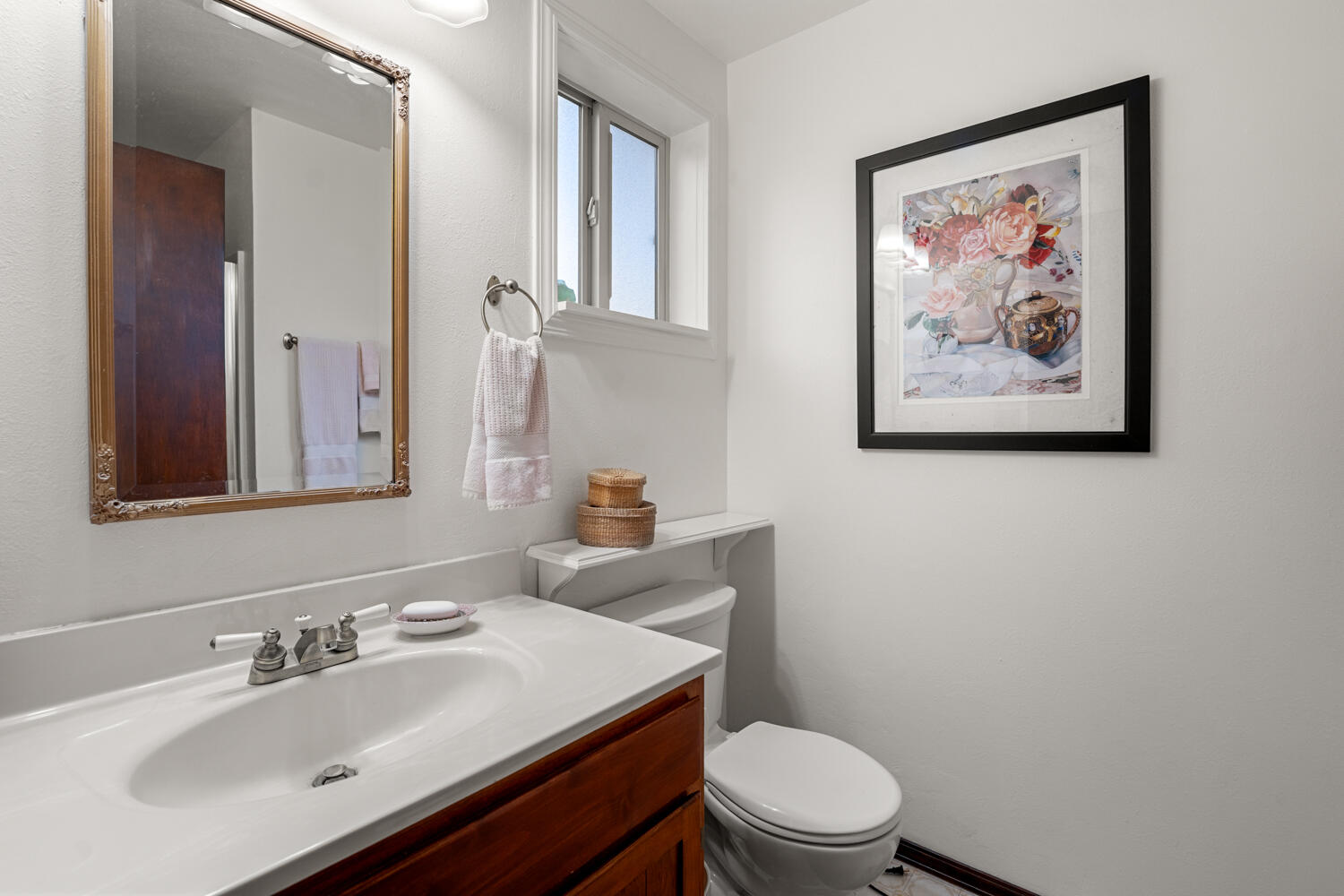 Bend, Oregon, 97702, United States, 2 Bedrooms Bedrooms, ,2 BathroomsBathrooms,Residential,For Sale,1991930