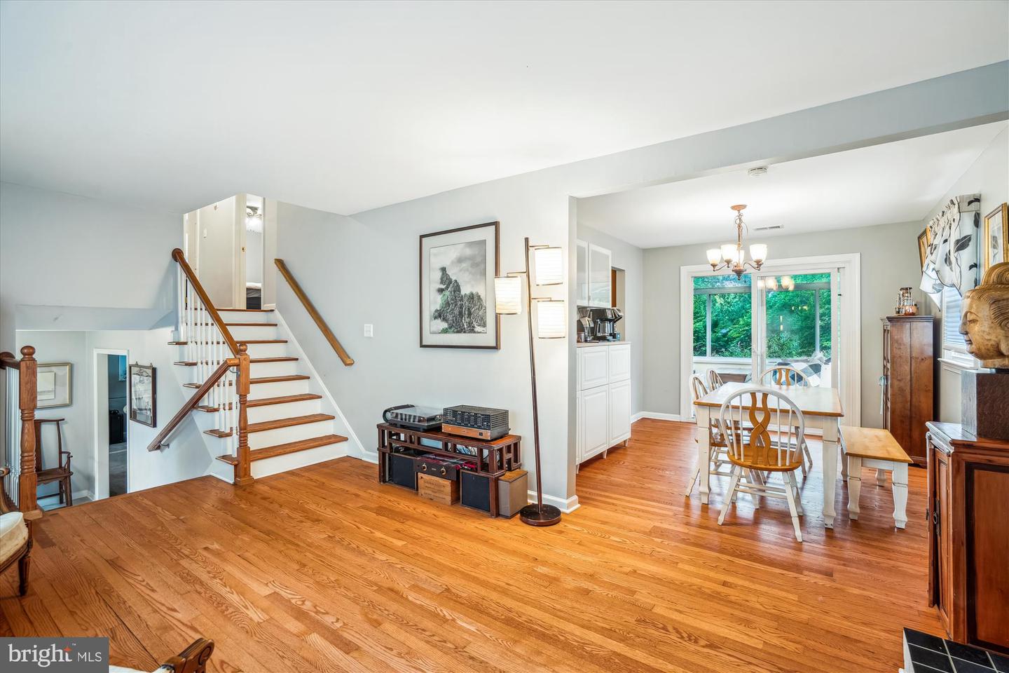 Annapolis, Maryland, 21403, United States, 4 Bedrooms Bedrooms, ,2 BathroomsBathrooms,Residential,For Sale,1896328