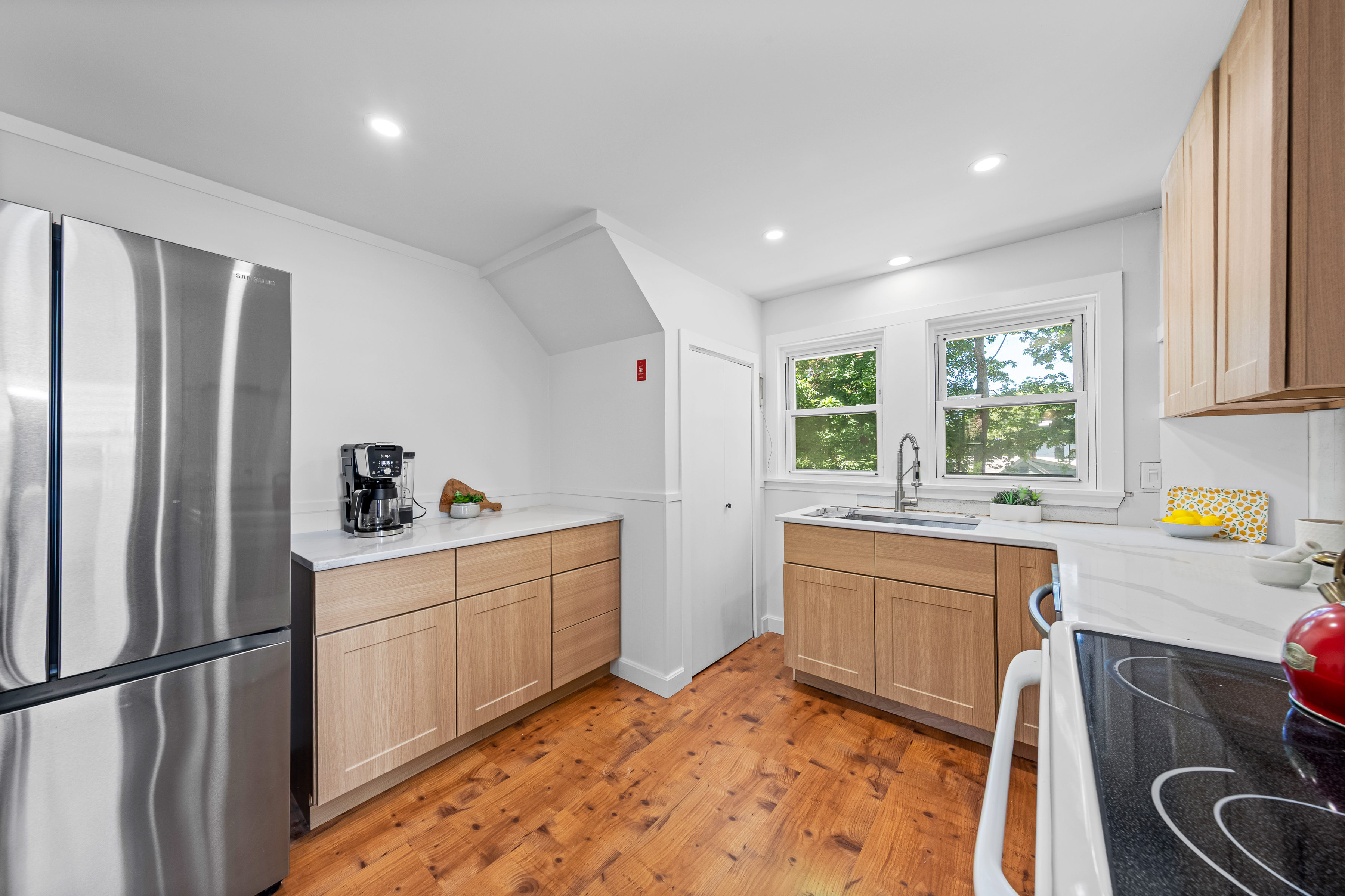  299 Appleton Street, Arlington, MA, 02476 - 物件實景