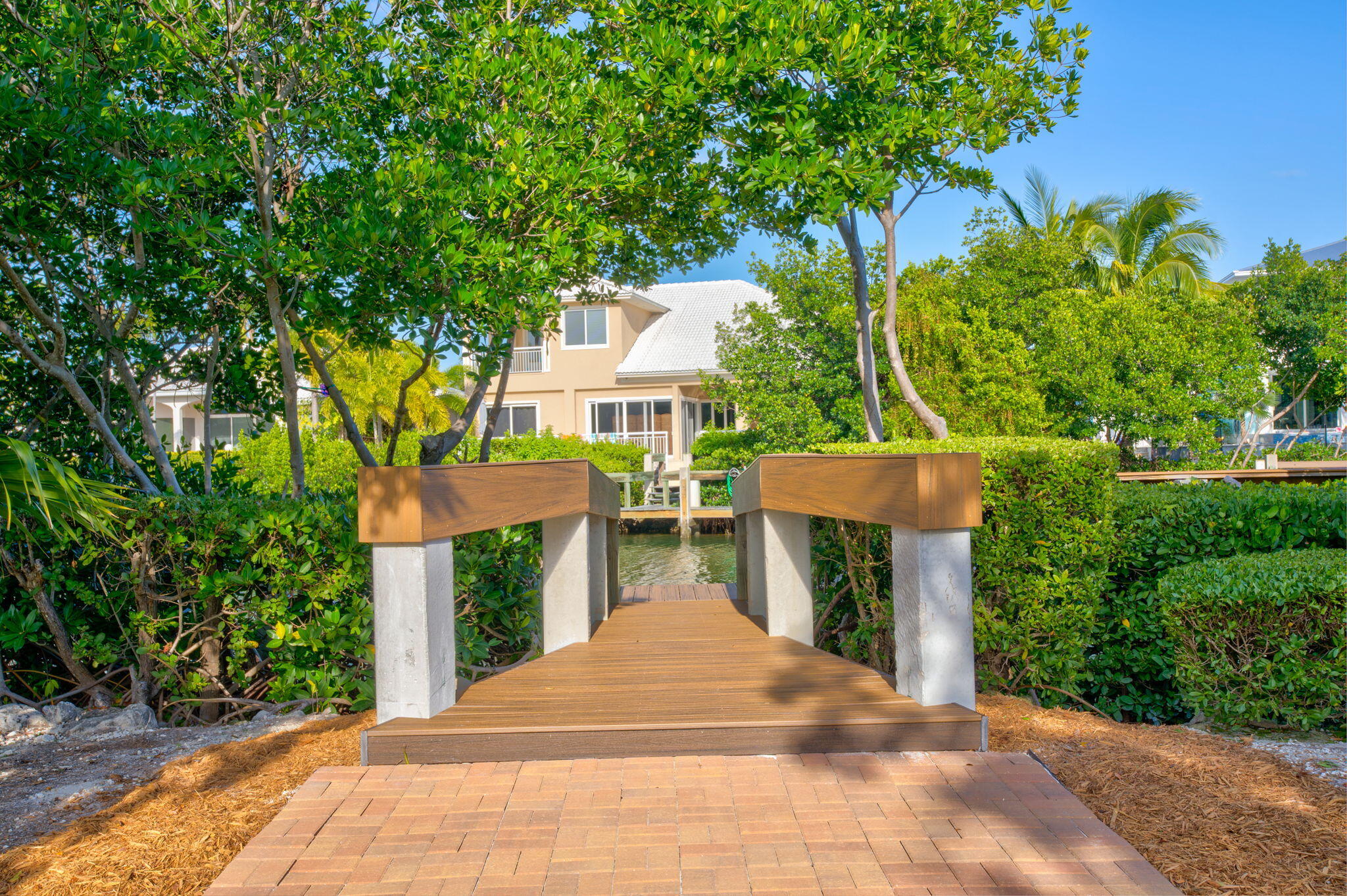 KEY COLONY, Florida, 33051, United States, 4 Bedrooms Bedrooms, ,5 BathroomsBathrooms,Residential,For Sale,1996950