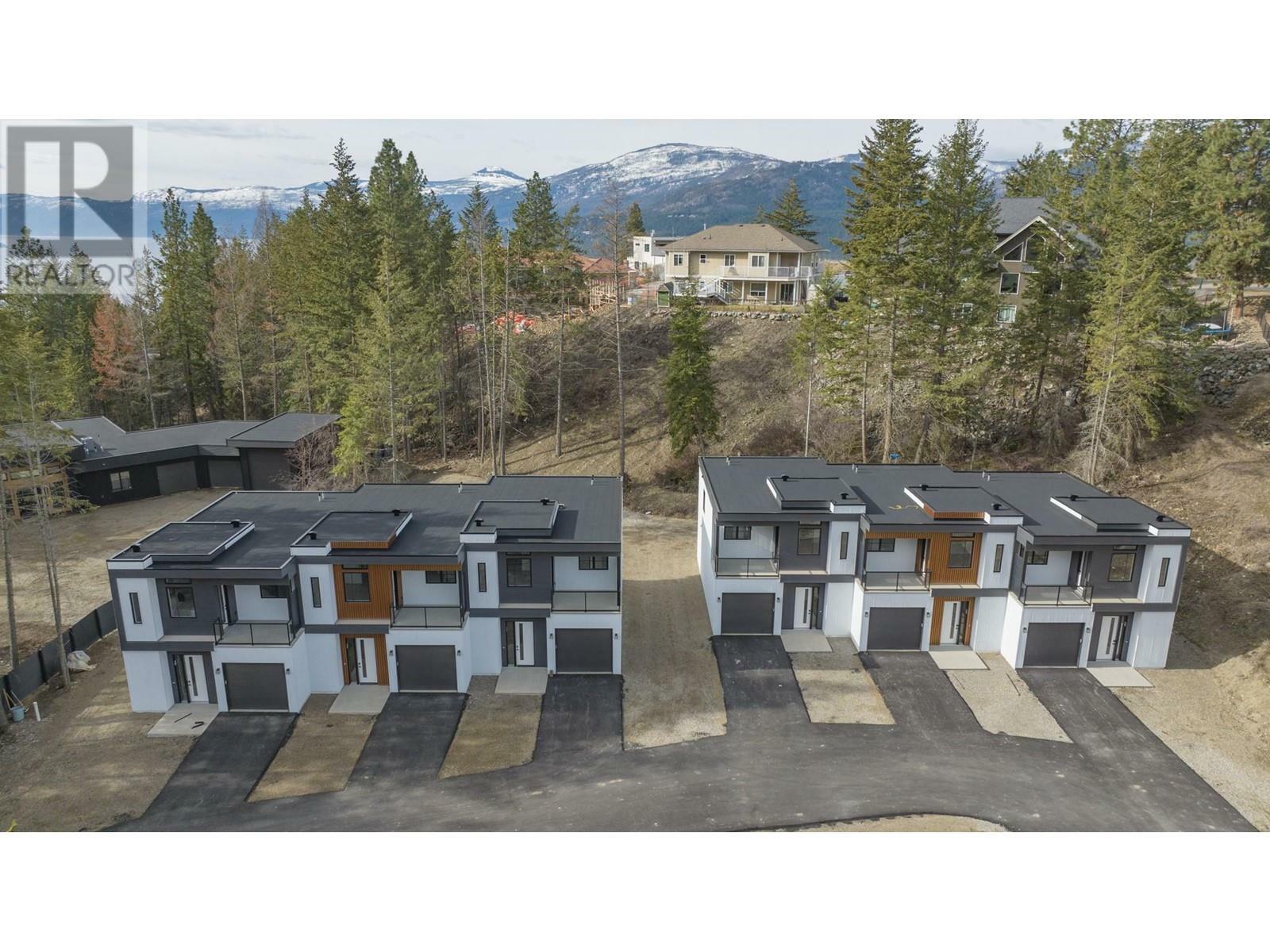 VERNON, British Columbia, V1H 1E2, CA, 3 Bedrooms Bedrooms, ,2 BathroomsBathrooms,Residential,For Sale,1837299