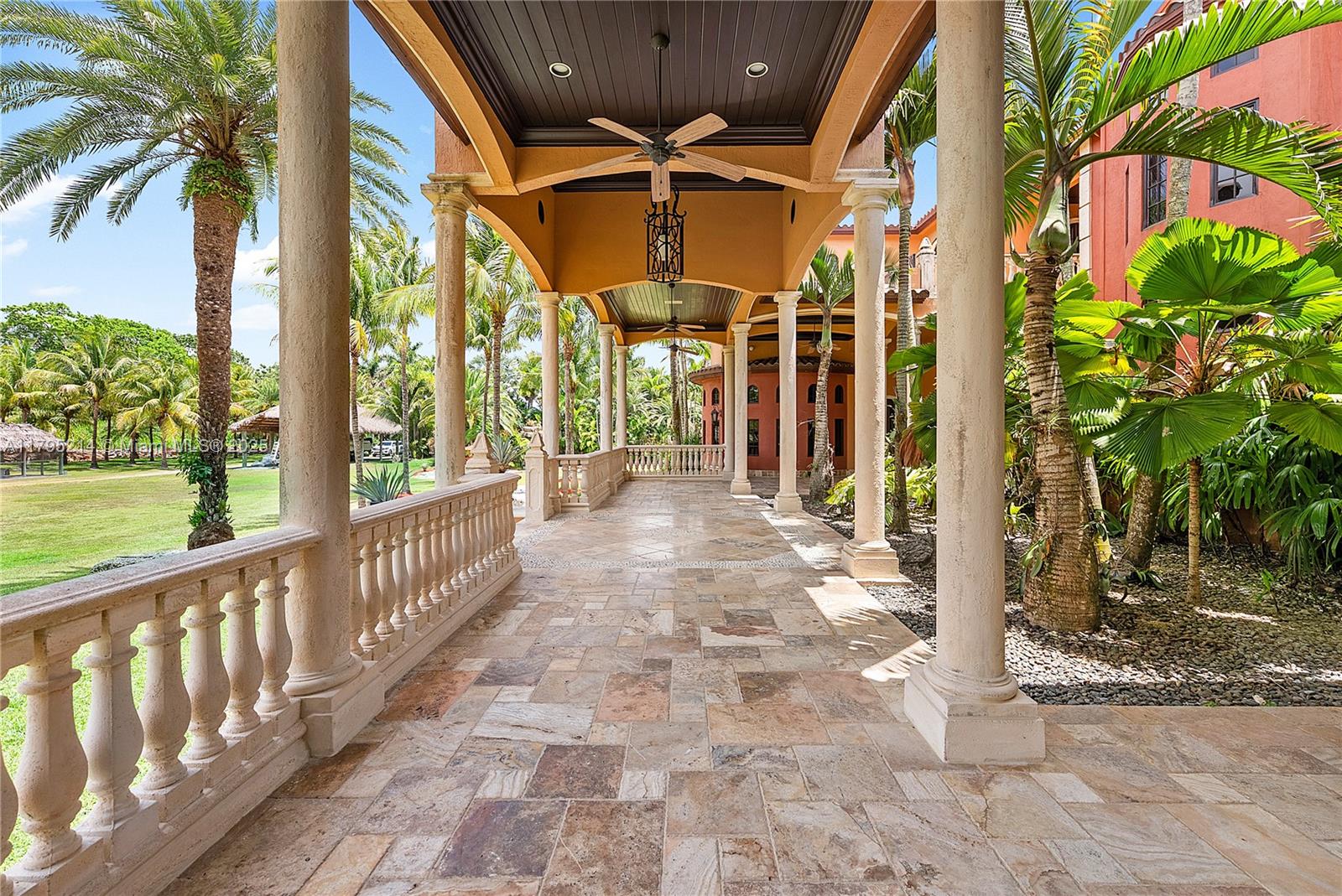 Homestead, Florida, 33031, United States, 6 Bedrooms Bedrooms, ,7 BathroomsBathrooms,Residential,For Sale,1804180