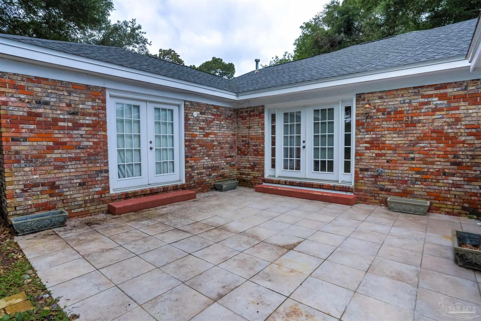 Gulf Breeze, Florida, 32561, United States, 3 Bedrooms Bedrooms, ,3 BathroomsBathrooms,Residential,For Sale,1842112