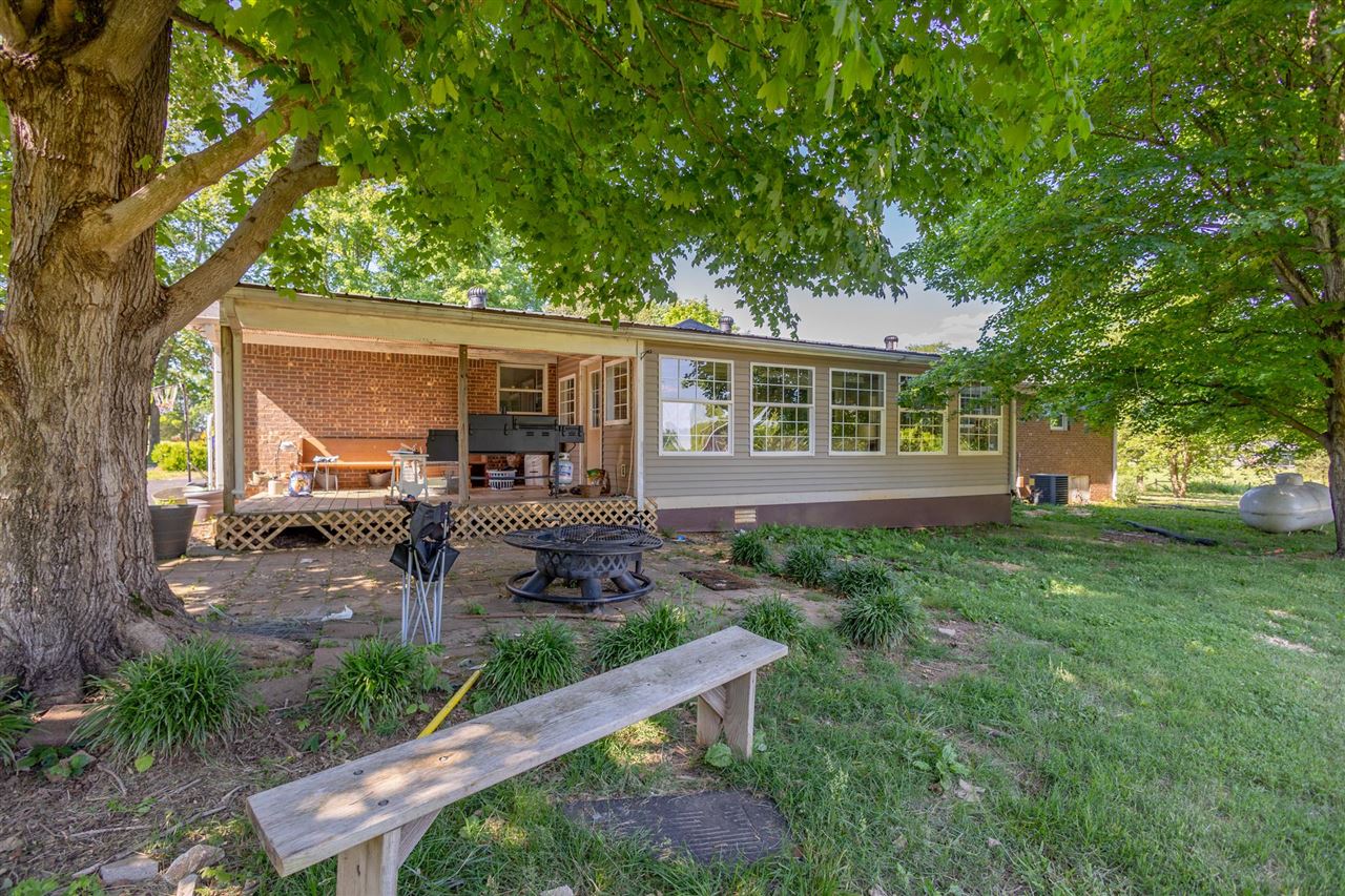 Bowling Green, Kentucky, 42101, United States, 4 Bedrooms Bedrooms, ,3 BathroomsBathrooms,Residential,For Sale,1839985