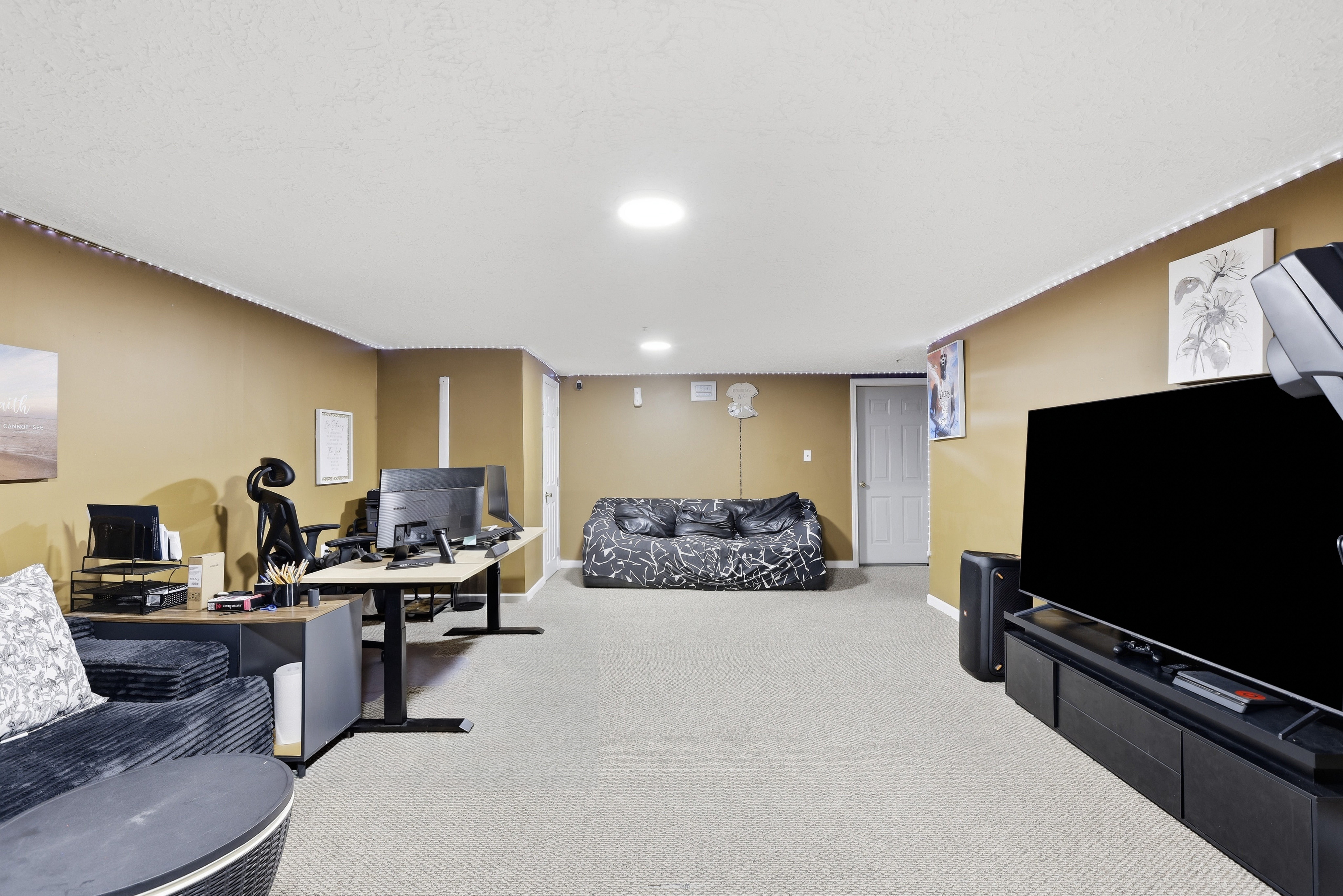  31 Patriot Rd, Fitchburg, MA, 01420 - 物件實景