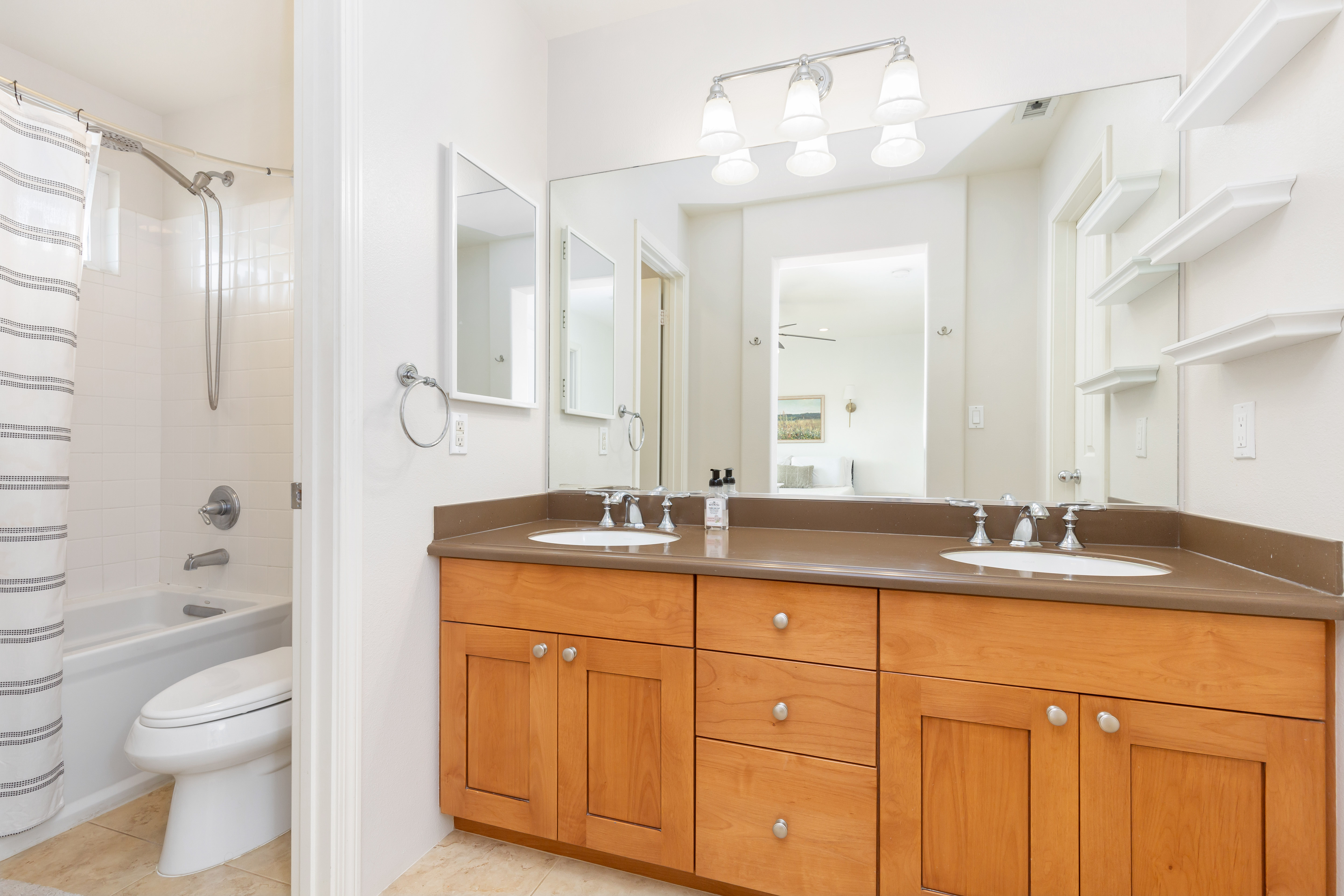 Ewa Beach, Hawaii, 96706, United States, 3 Bedrooms Bedrooms, ,3 BathroomsBathrooms,Residential,For Sale,2007595