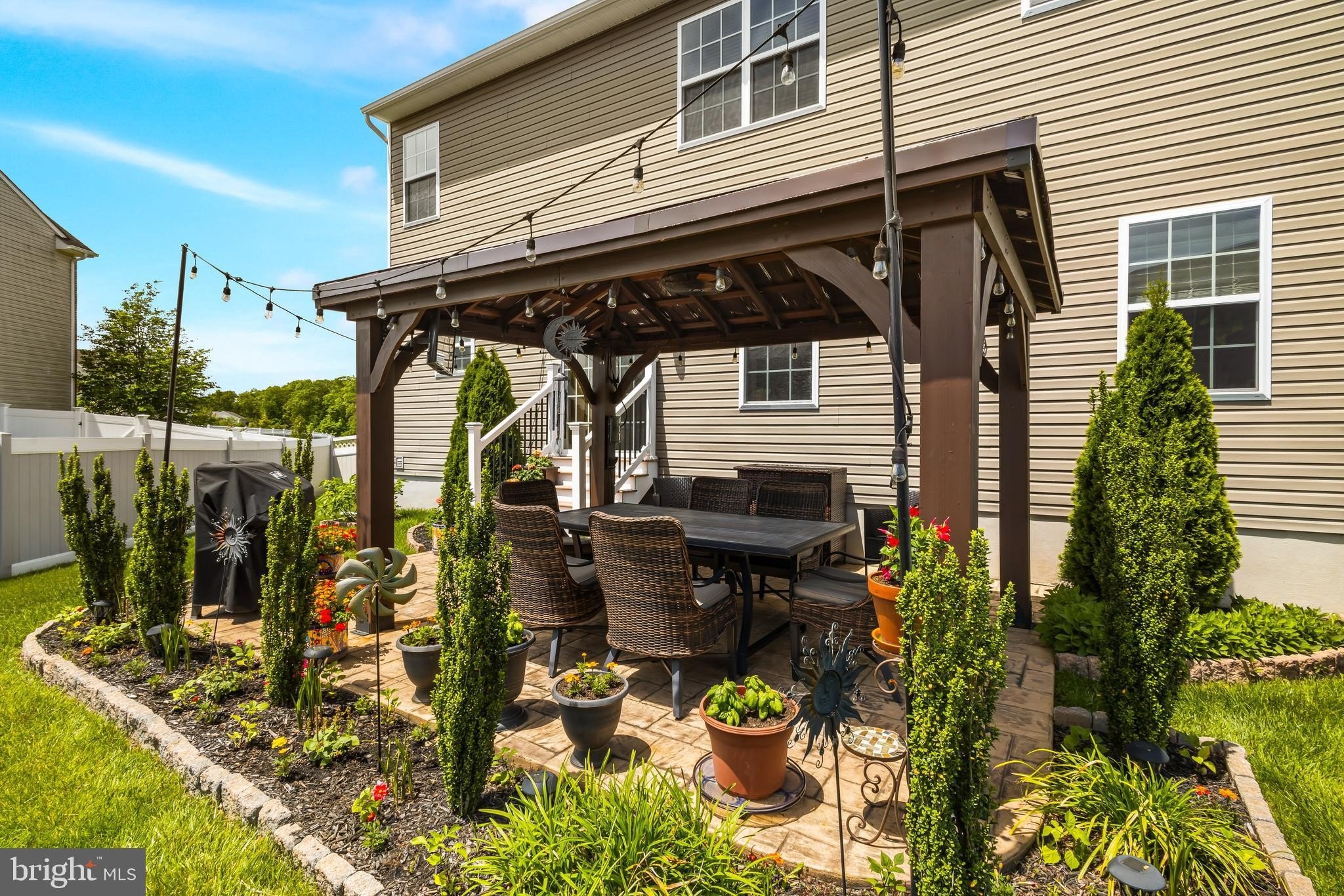 WILLIAMSTOWN, New Jersey, 08094, United States, 4 Bedrooms Bedrooms, ,3 BathroomsBathrooms,Residential,For Sale,1930852