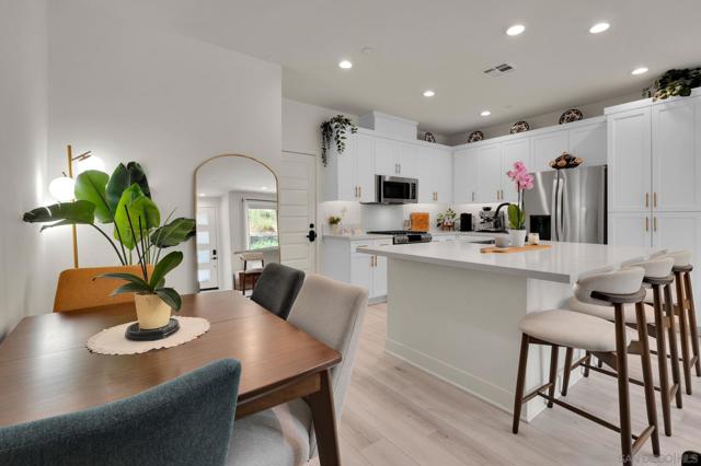 San Diego, California, 92126, United States, 3 Bedrooms Bedrooms, ,3 BathroomsBathrooms,Residential,For Sale,2048065