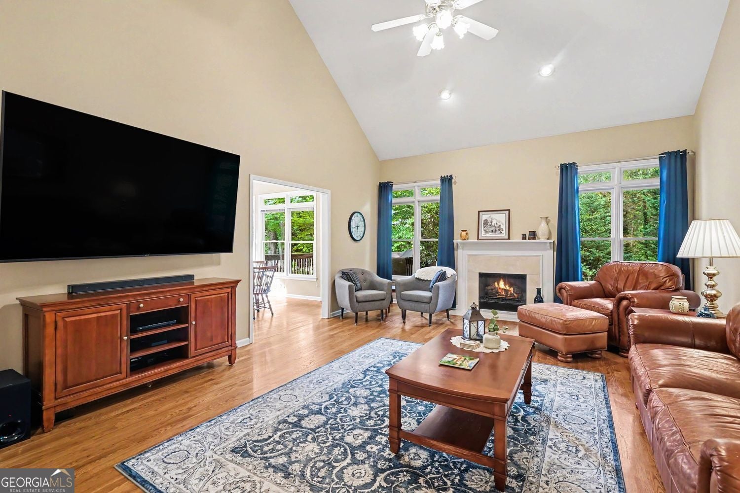 Buford, Georgia, 30519, United States, 5 Bedrooms Bedrooms, ,5 BathroomsBathrooms,Residential,For Sale,2044951