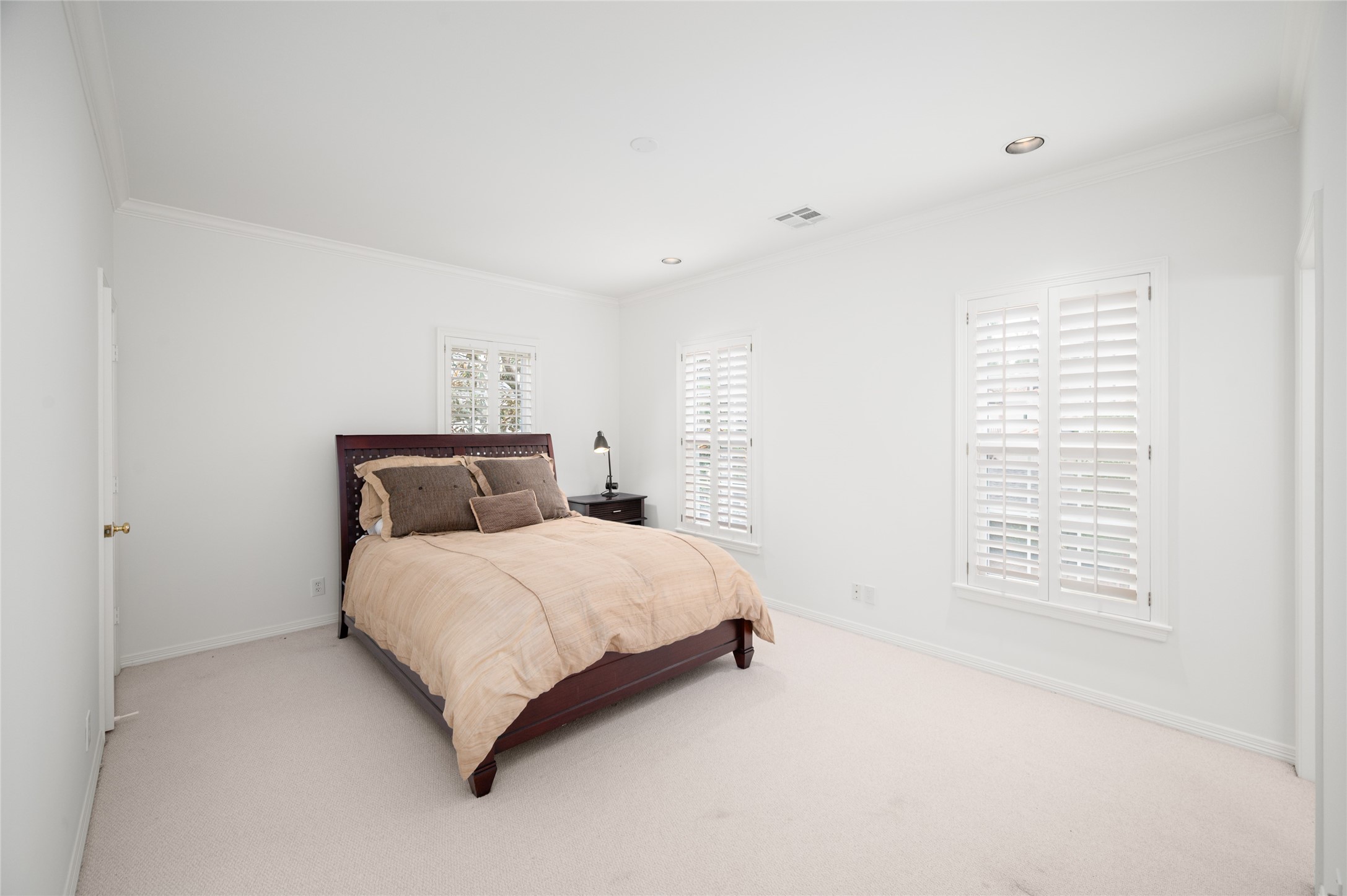  5495 Sugar Hill Drive - 物件實景