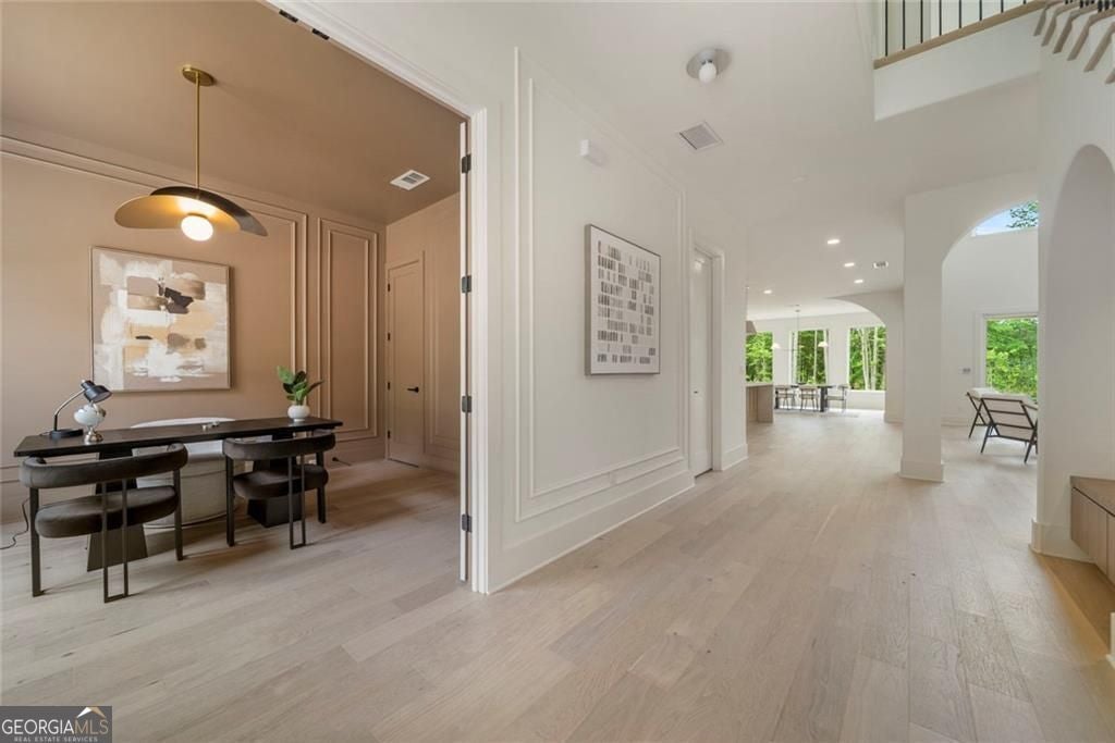 Lawrenceville, Georgia, 30046, United States, 5 Bedrooms Bedrooms, ,5 BathroomsBathrooms,Residential,For Sale,2042592