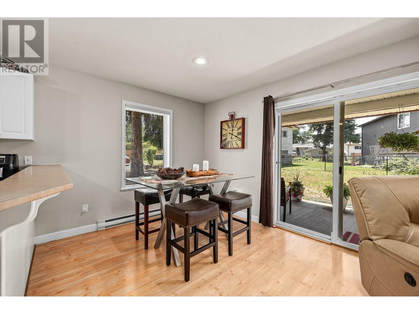 KELOWNA, British Columbia, V1Y 8H7, CA, 3 Bedrooms Bedrooms, ,1 BathroomBathrooms,Residential,For Sale,1961184