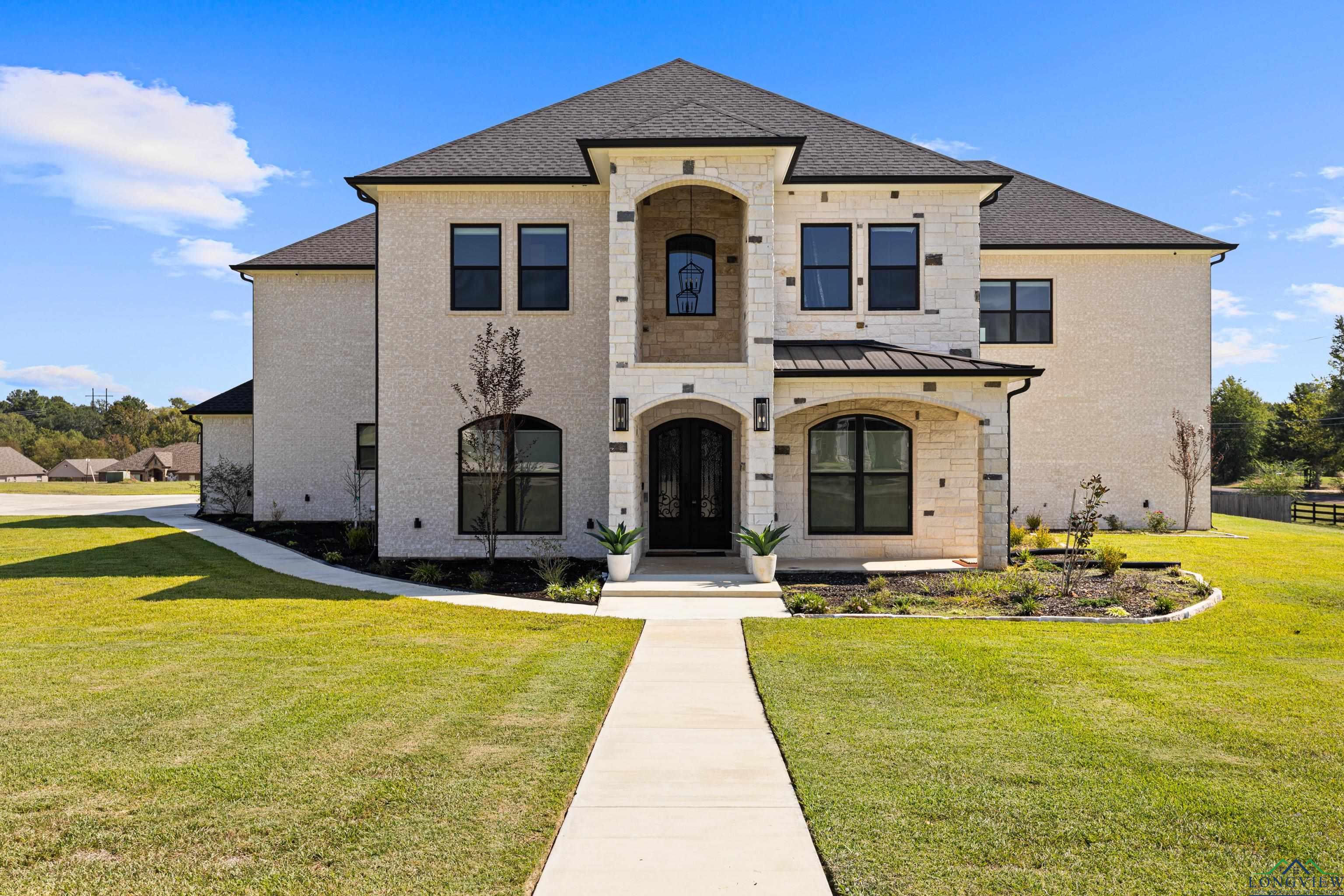 Tatum, Texas, 75691, United States, 6 Bedrooms Bedrooms, ,5 BathroomsBathrooms,Residential,For Sale,1967994