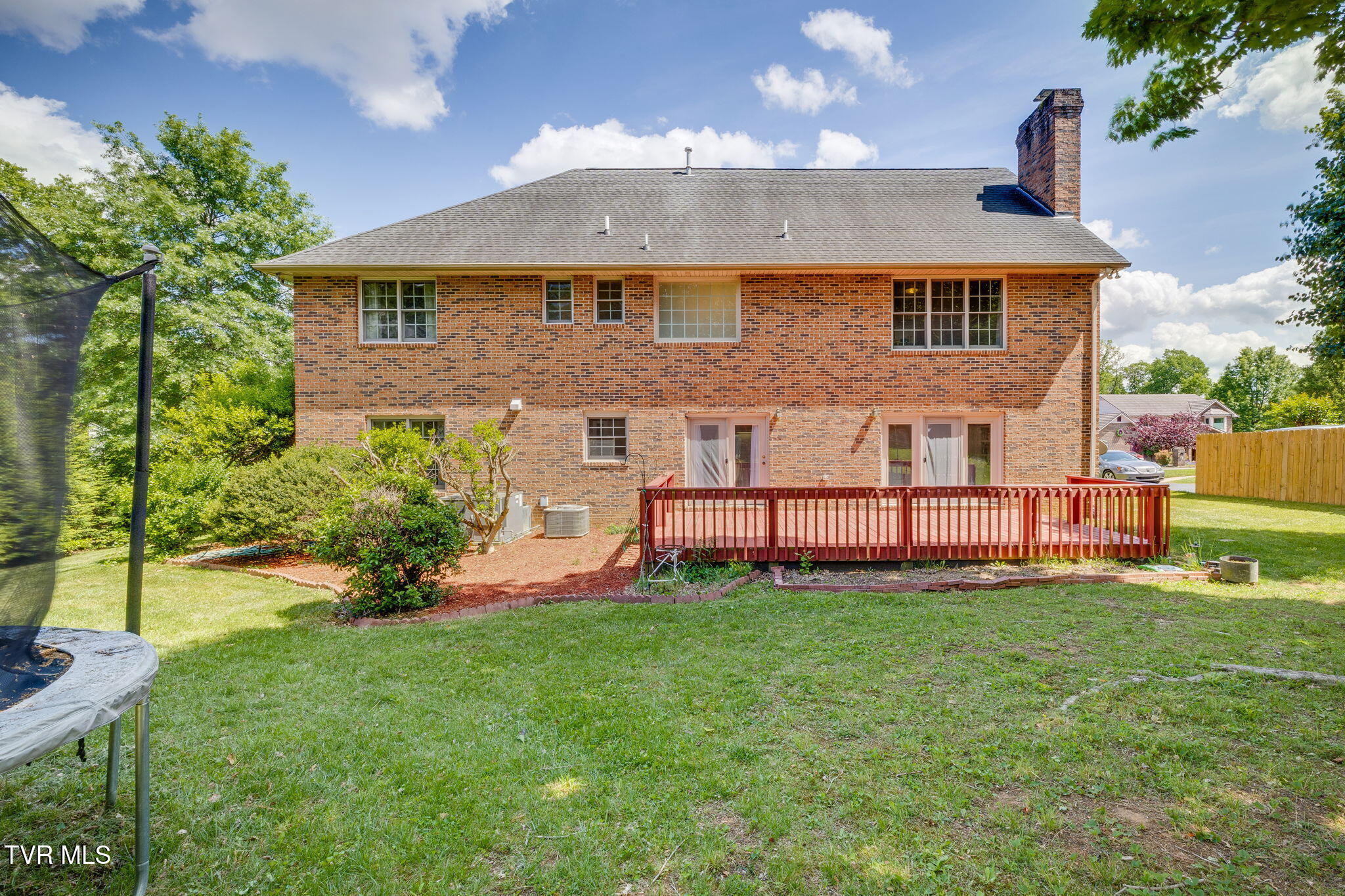 Johnson City, Tennessee, 37604, United States, 4 Bedrooms Bedrooms, ,4 BathroomsBathrooms,Residential,For Sale,1944791