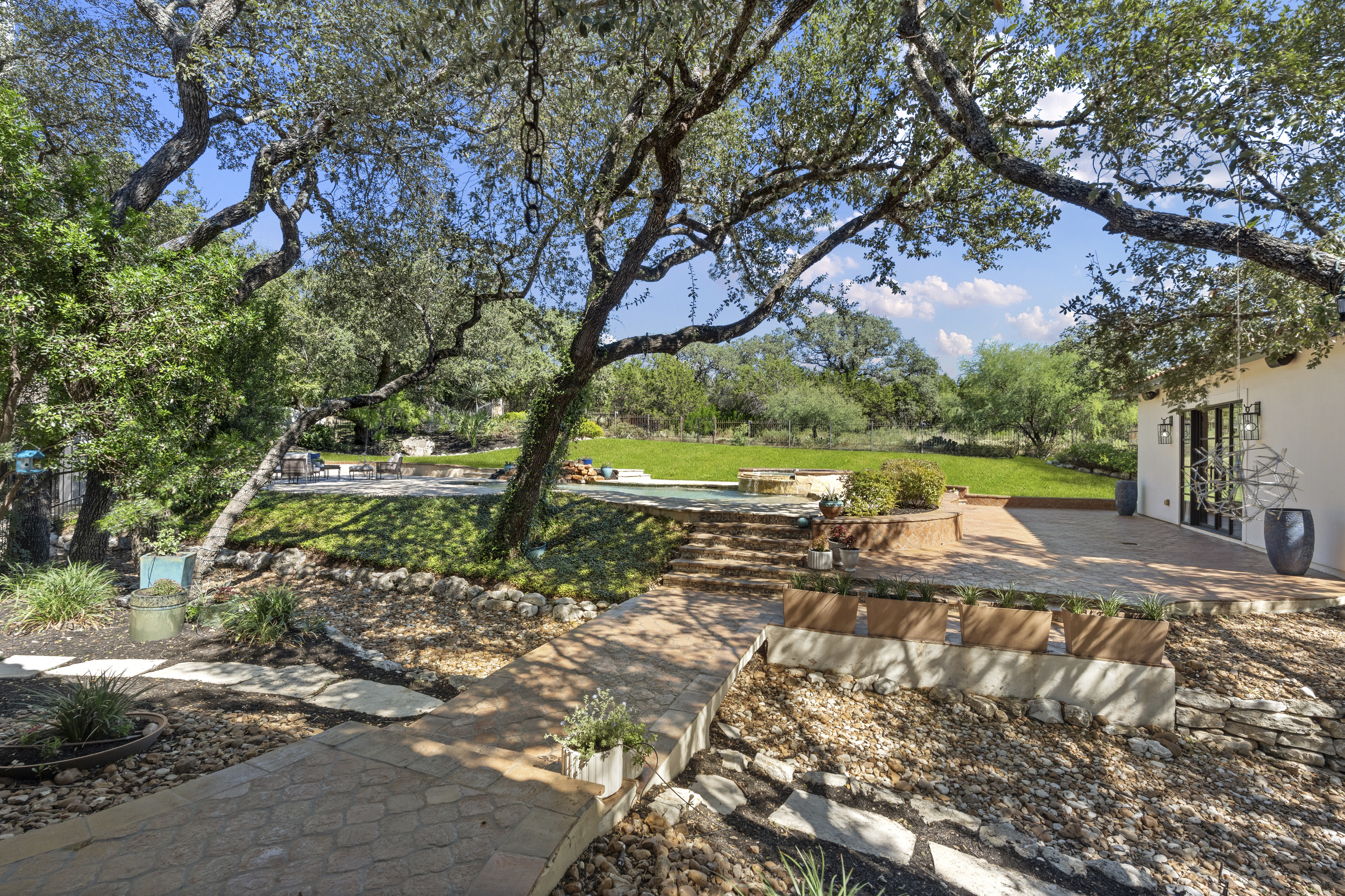  Custom Estate with Pool House - 物件實景
