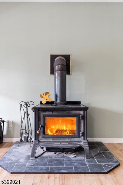 Lafayette Twp., New Jersey, 07848, United States, 5 Bedrooms Bedrooms, ,4 BathroomsBathrooms,Residential,For Sale,2003024