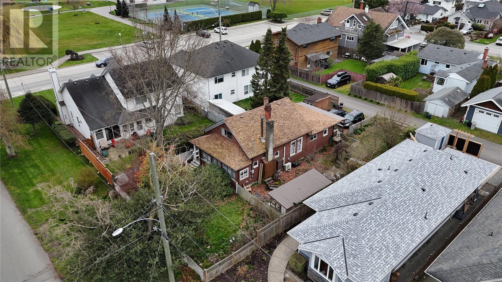 SIDNEY, British Columbia, V8L 2W2, CA, 2 Bedrooms Bedrooms, ,1 BathroomBathrooms,Residential,For Sale,1902048