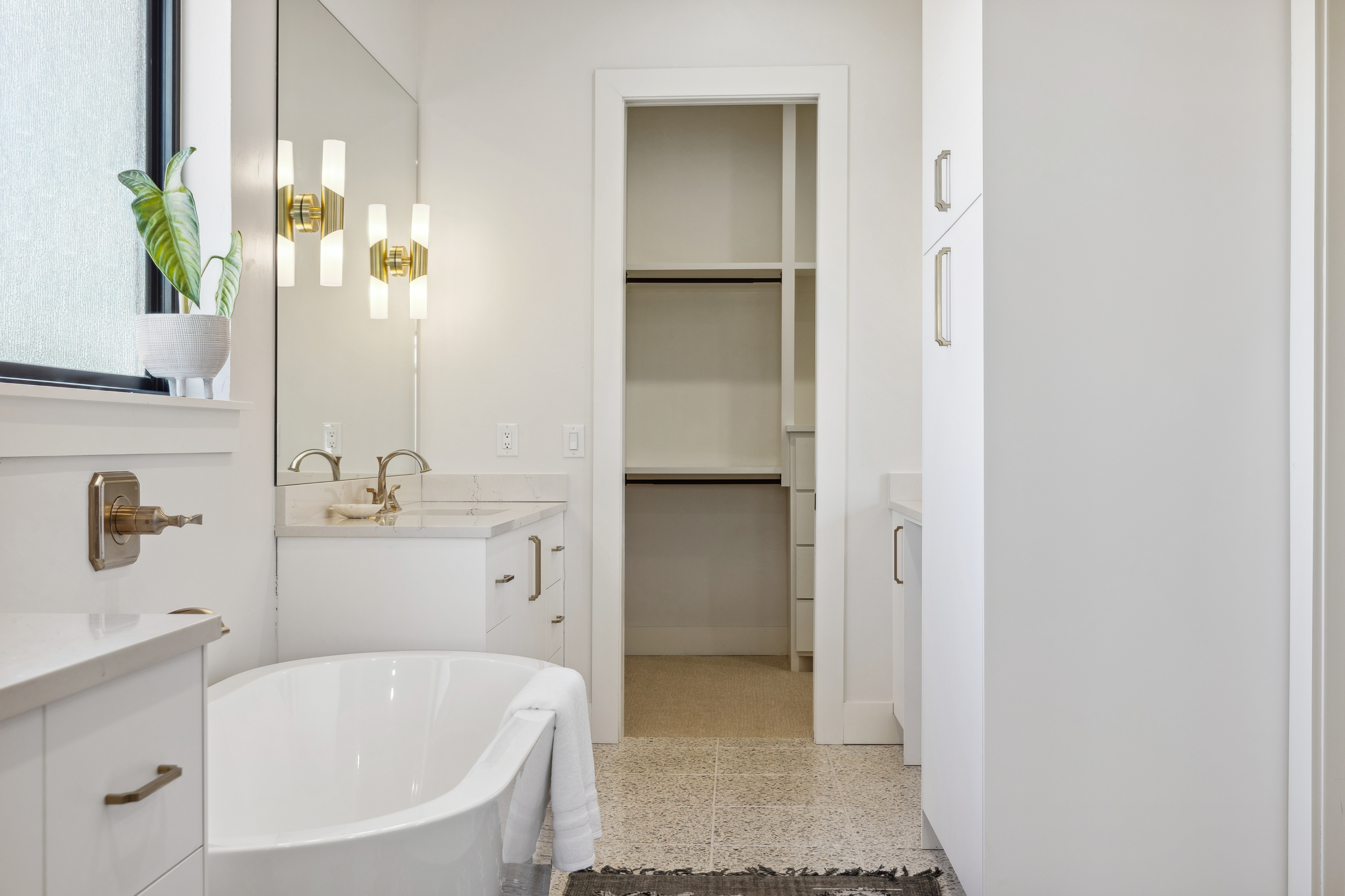  834 NW 72nd Street, Oklahoma City, OK 73116 - 物件實景