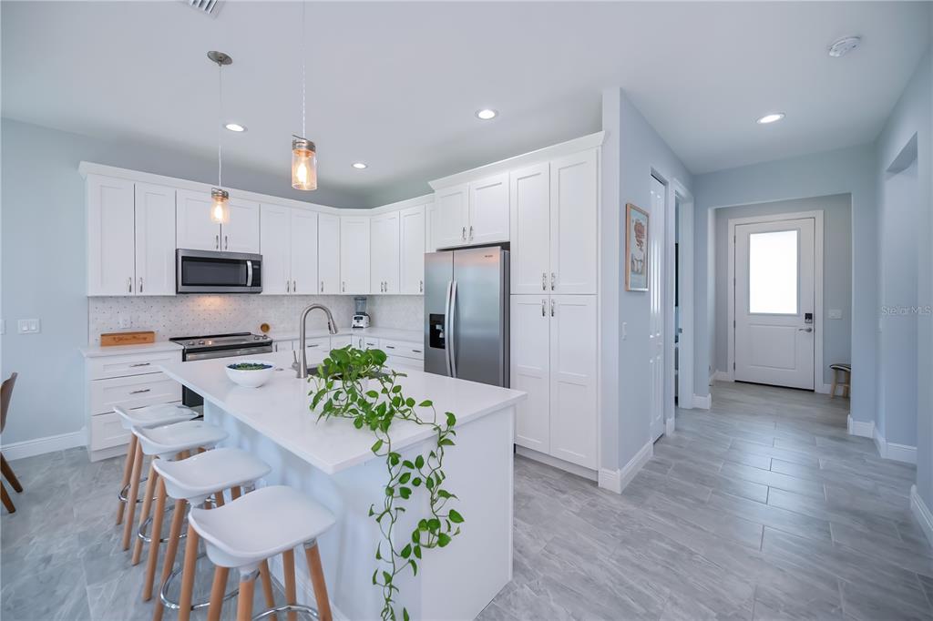 Venice, Florida, 34285, United States, 3 Bedrooms Bedrooms, ,2 BathroomsBathrooms,Residential,For Sale,1934164