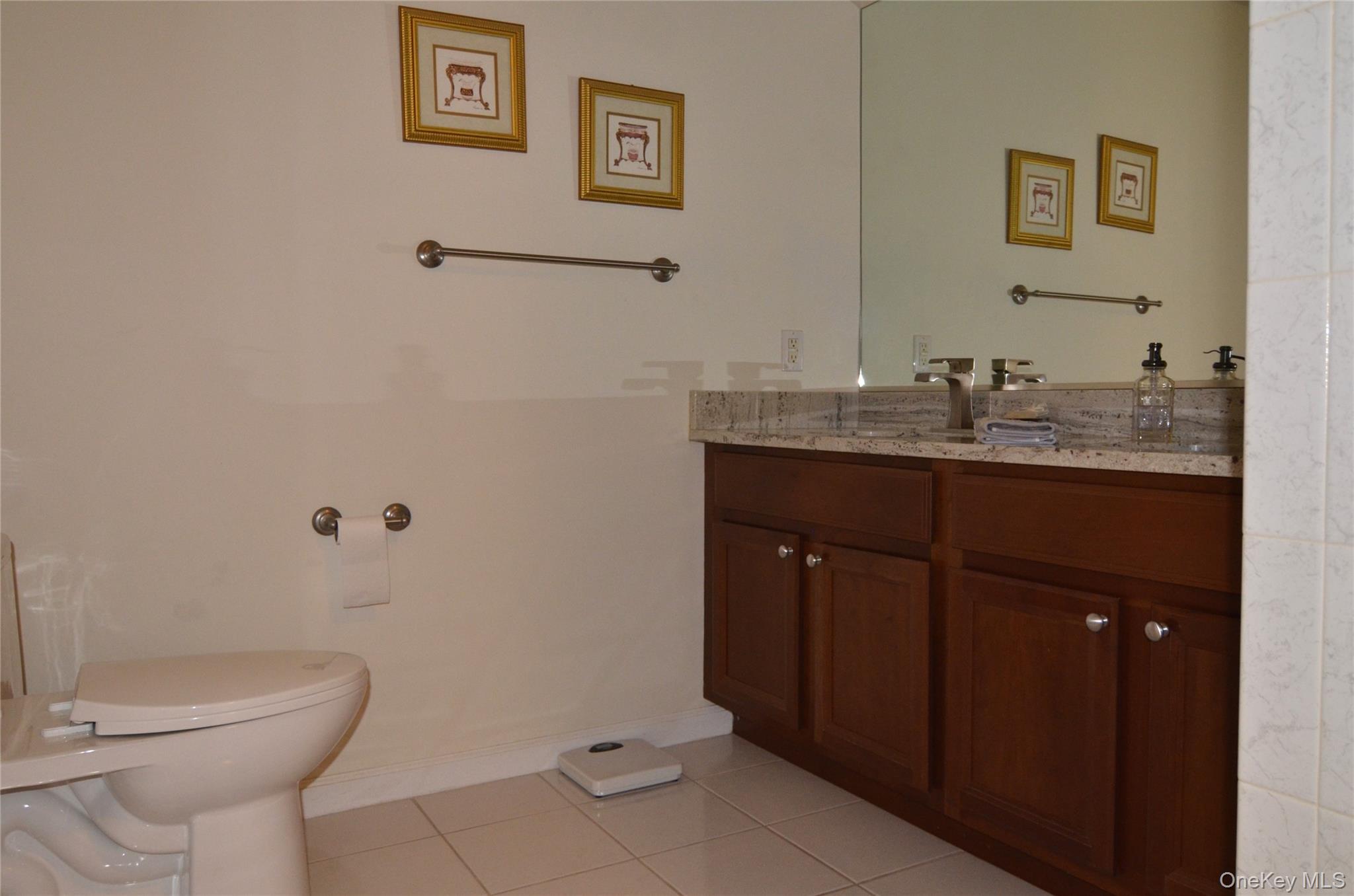 Haverstraw, New York, 10927, United States, 2 Bedrooms Bedrooms, ,2 BathroomsBathrooms,Residential,For Sale,1961426