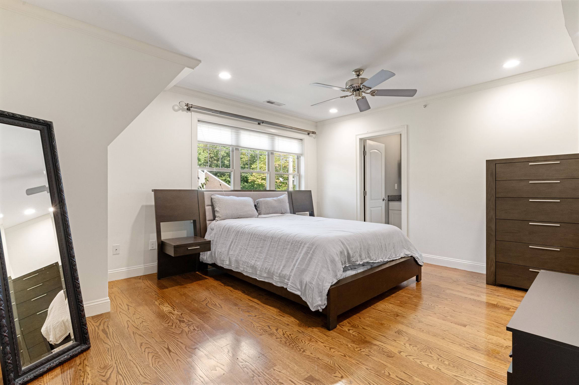  22 Hawthorne Street, Boston, MA, 02119 - 物件實景