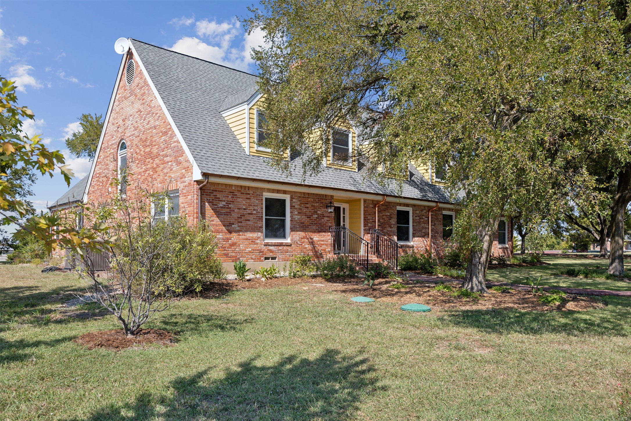 Forney, Texas, 75126, United States, 4 Bedrooms Bedrooms, ,3 BathroomsBathrooms,Residential,For Sale,1988269