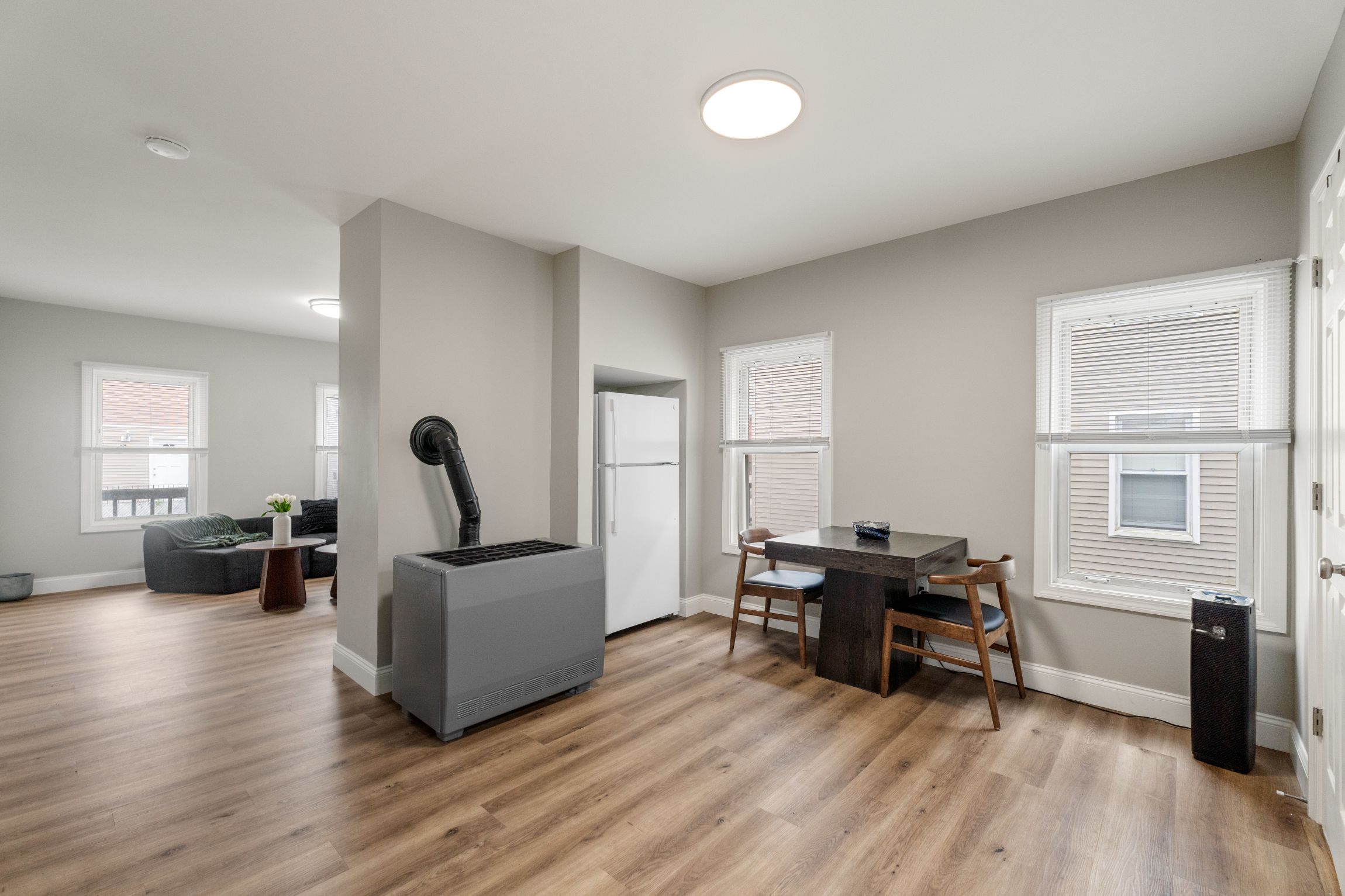  207 Belleville Avenue, New Bedford, MA, 02746 - 物件實景