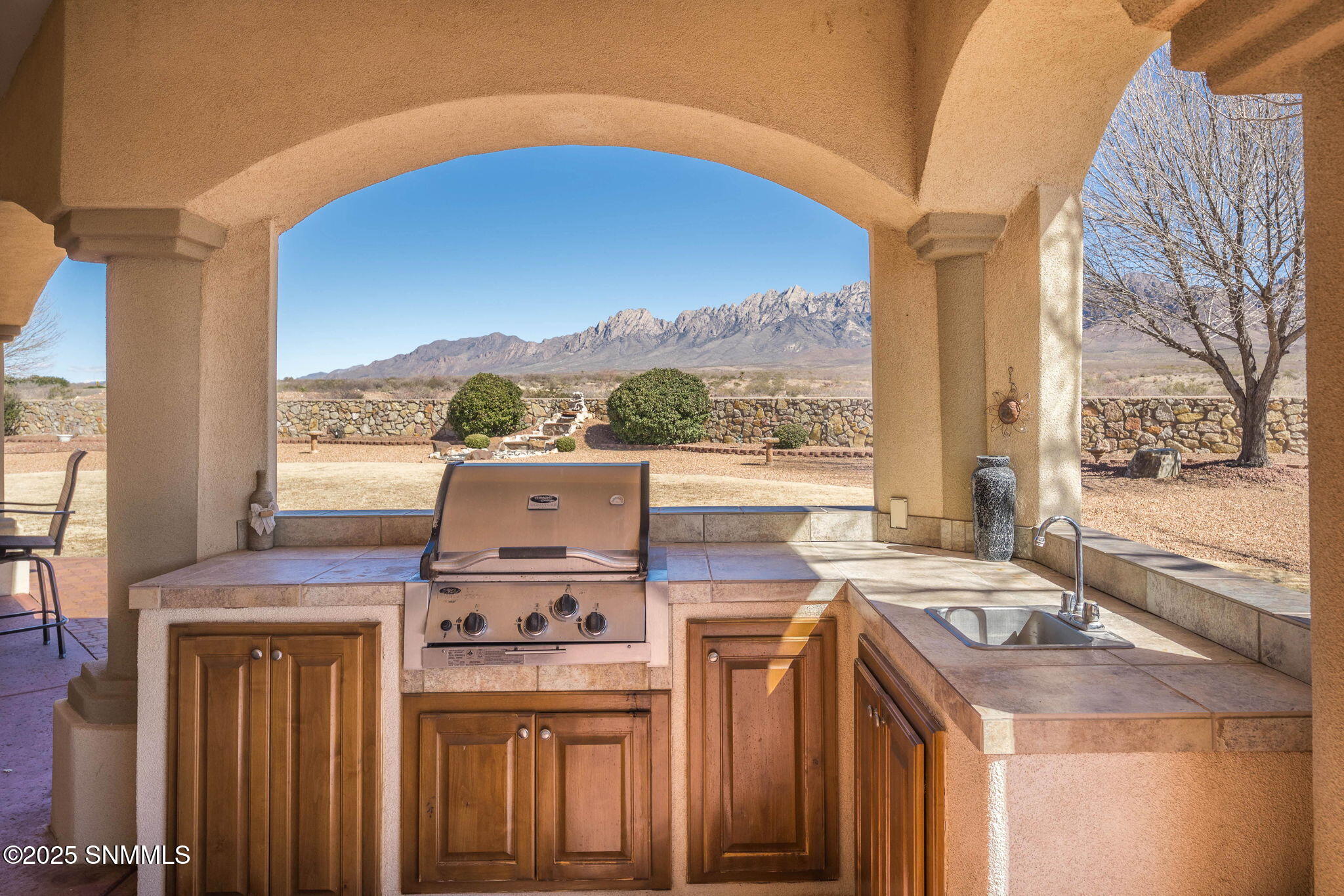 Las Cruces, New Mexico, 88011, United States, 4 Bedrooms Bedrooms, ,5 BathroomsBathrooms,Residential,For Sale,1709663