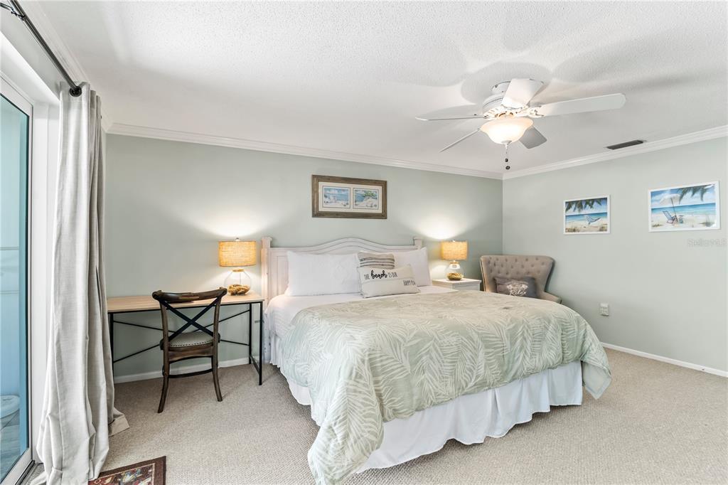 Sarasota, Florida, 34242, United States, 3 Bedrooms Bedrooms, ,2 BathroomsBathrooms,Residential,For Sale,1992857