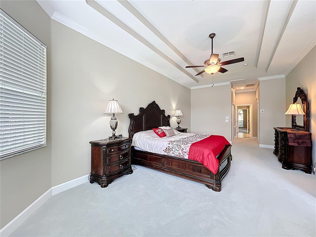 Orlando, Florida, 32829, United States, 4 Bedrooms Bedrooms, ,4 BathroomsBathrooms,Residential,For Sale,1913798