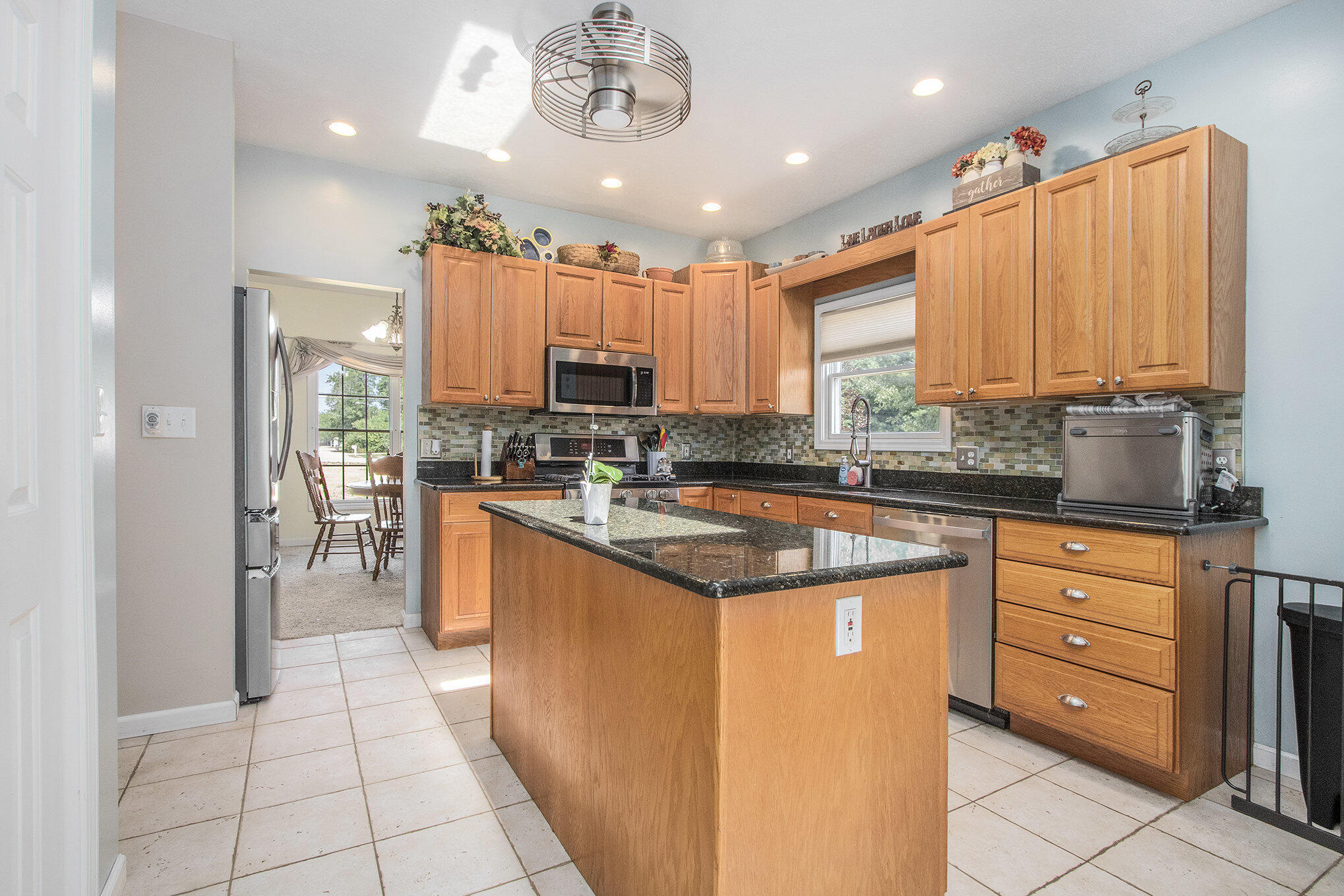 Edwardsburg, Michigan, 49112, United States, 6 Bedrooms Bedrooms, ,4 BathroomsBathrooms,Residential,For Sale,1940260